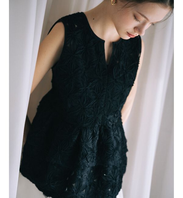 SELFIST「【kariさんコラボ】フラワーモチーフペプラムブラウス【予約】」|シャツ・ブラウス|