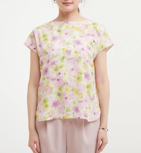 TIARA「カルゼフラワープリントバックボタンTブラウス」|シャツ・ブラウス|