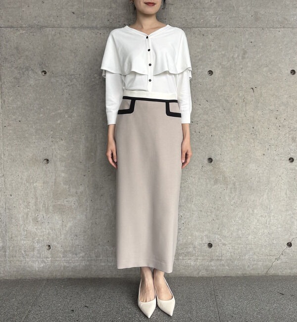 TIARA「Vネックケープニット」|ニット・セーター|