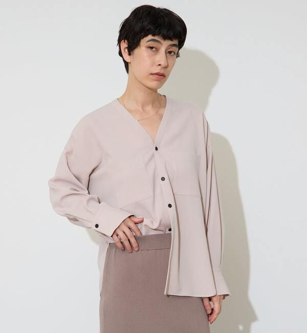 Liesse「Vカラーシャツ」|シャツ・ブラウス|