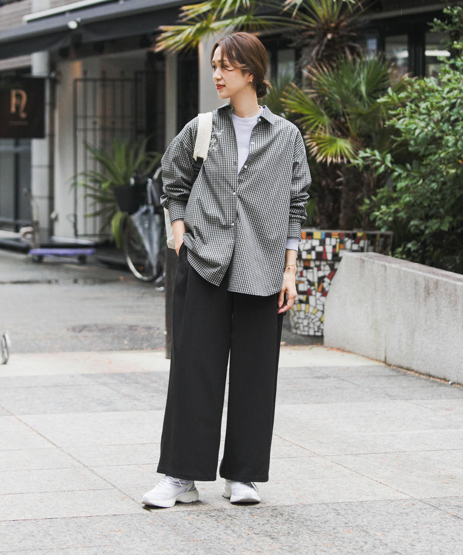 URBAN RESEARCH DOORS「『仁村紗和さん着用』『UR TECH』完声9分丈ワイドパンツ」|その他|