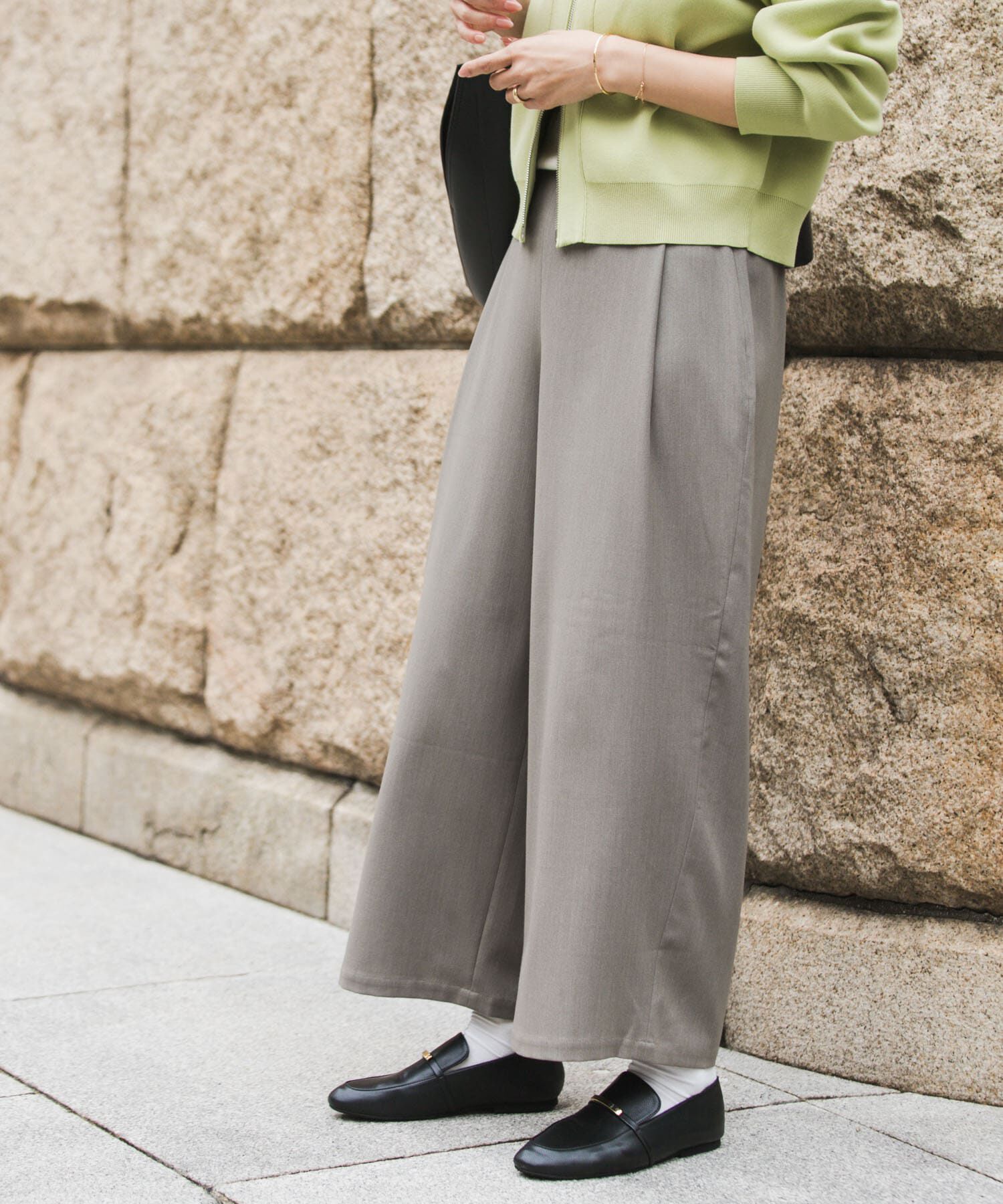 URBAN RESEARCH DOORS「『仁村紗和さん着用』『UR TECH』完声9分丈ワイドパンツ」|その他|