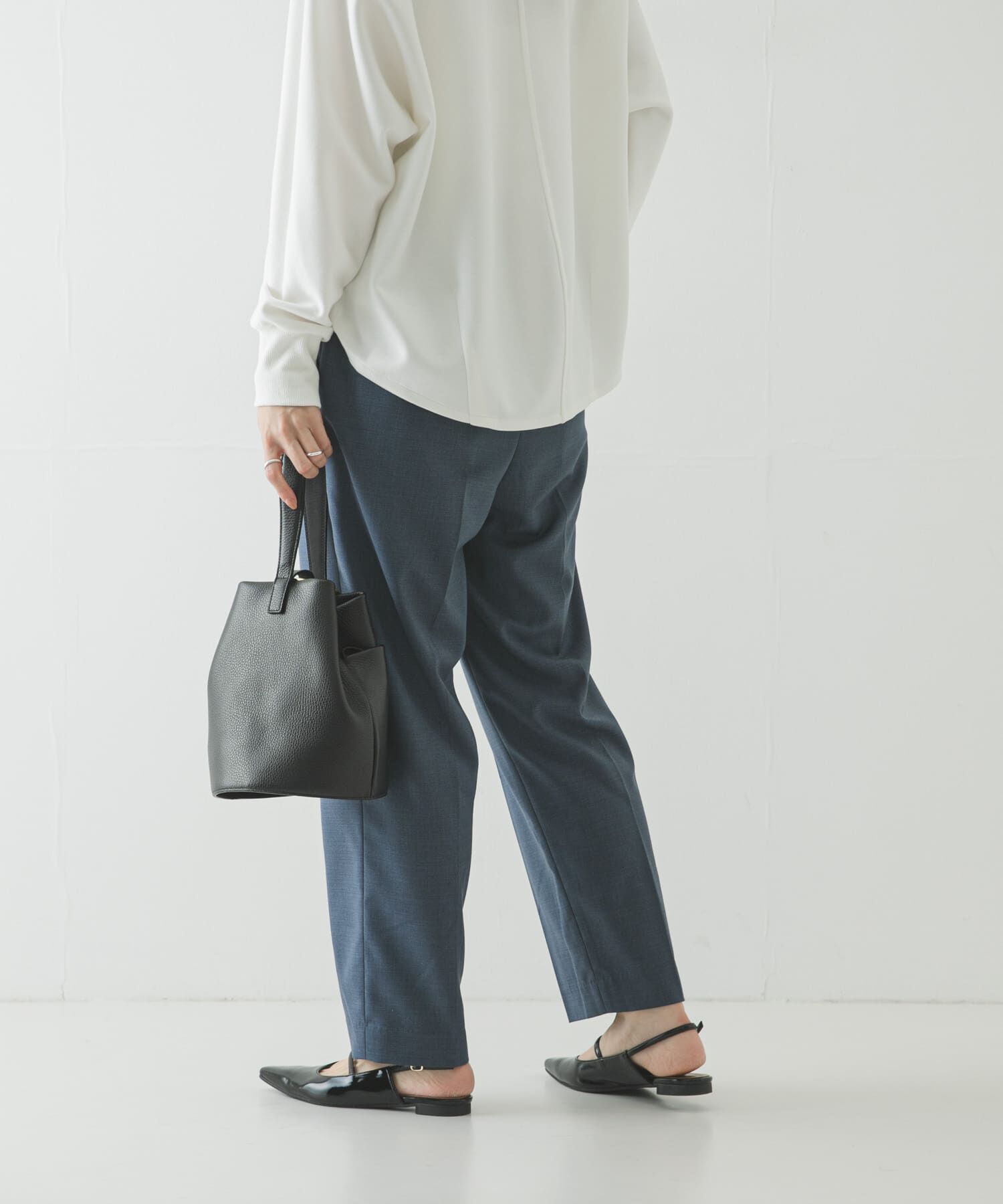 URBAN RESEARCH「『34サイズ/低身長向けも展開』ドロストテーパードパンツ」|その他|