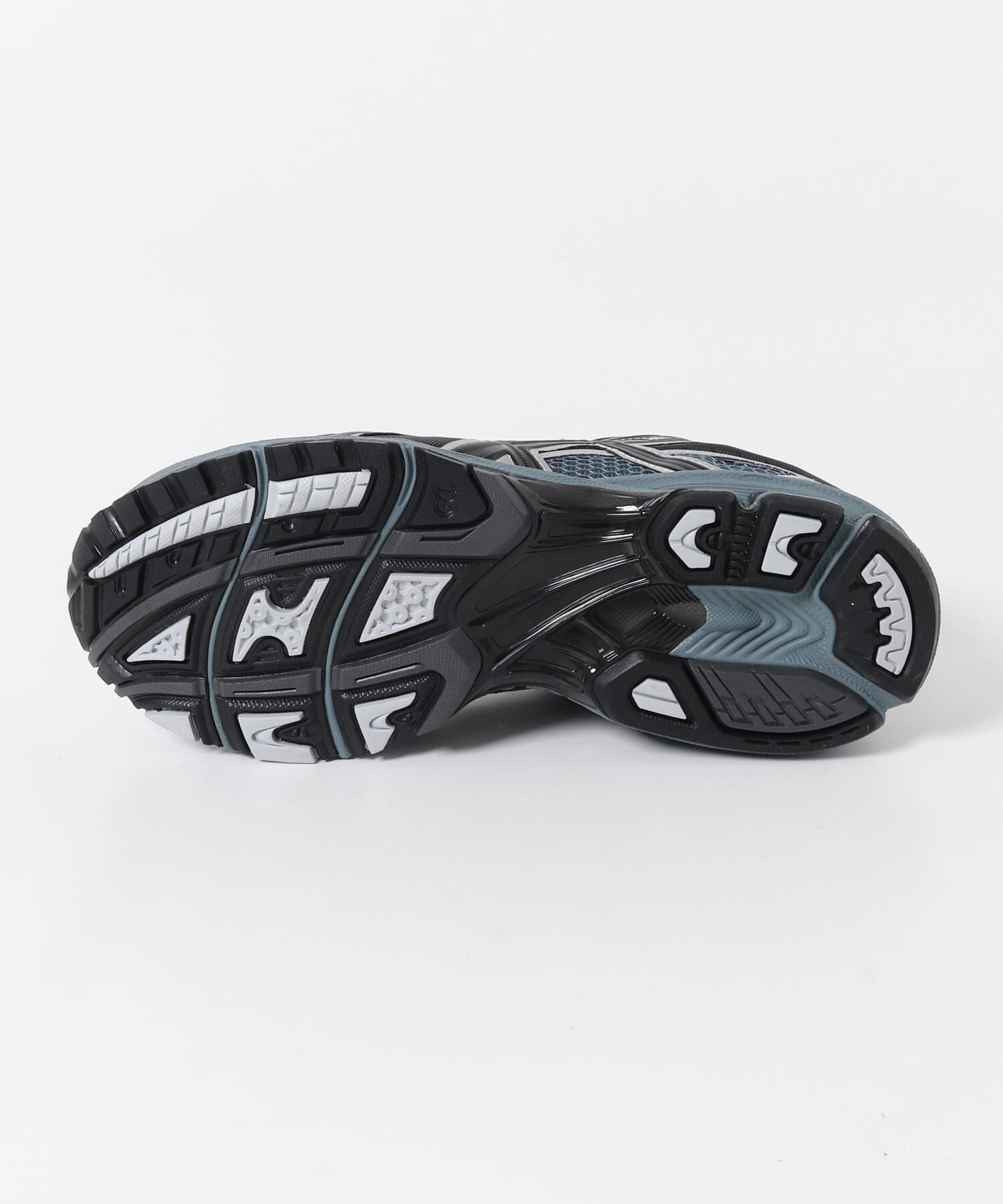 URBAN RESEARCH「ASICS　GEL-NIMBUS 10.1」|スニーカー|