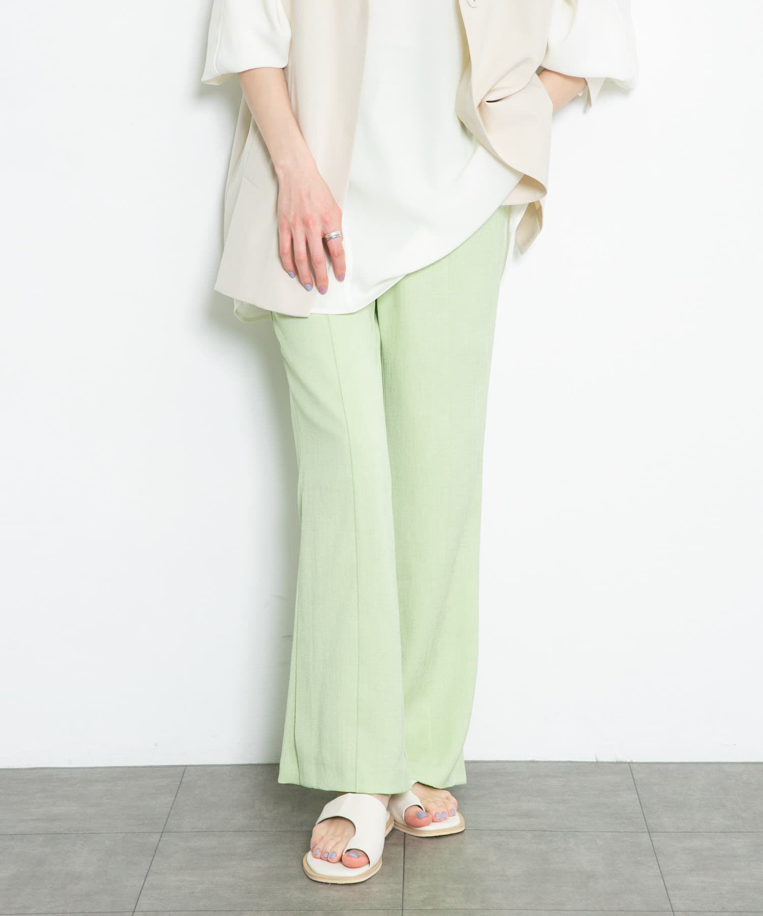  「サイドスリットフレアパンツ」|その他|グリーン