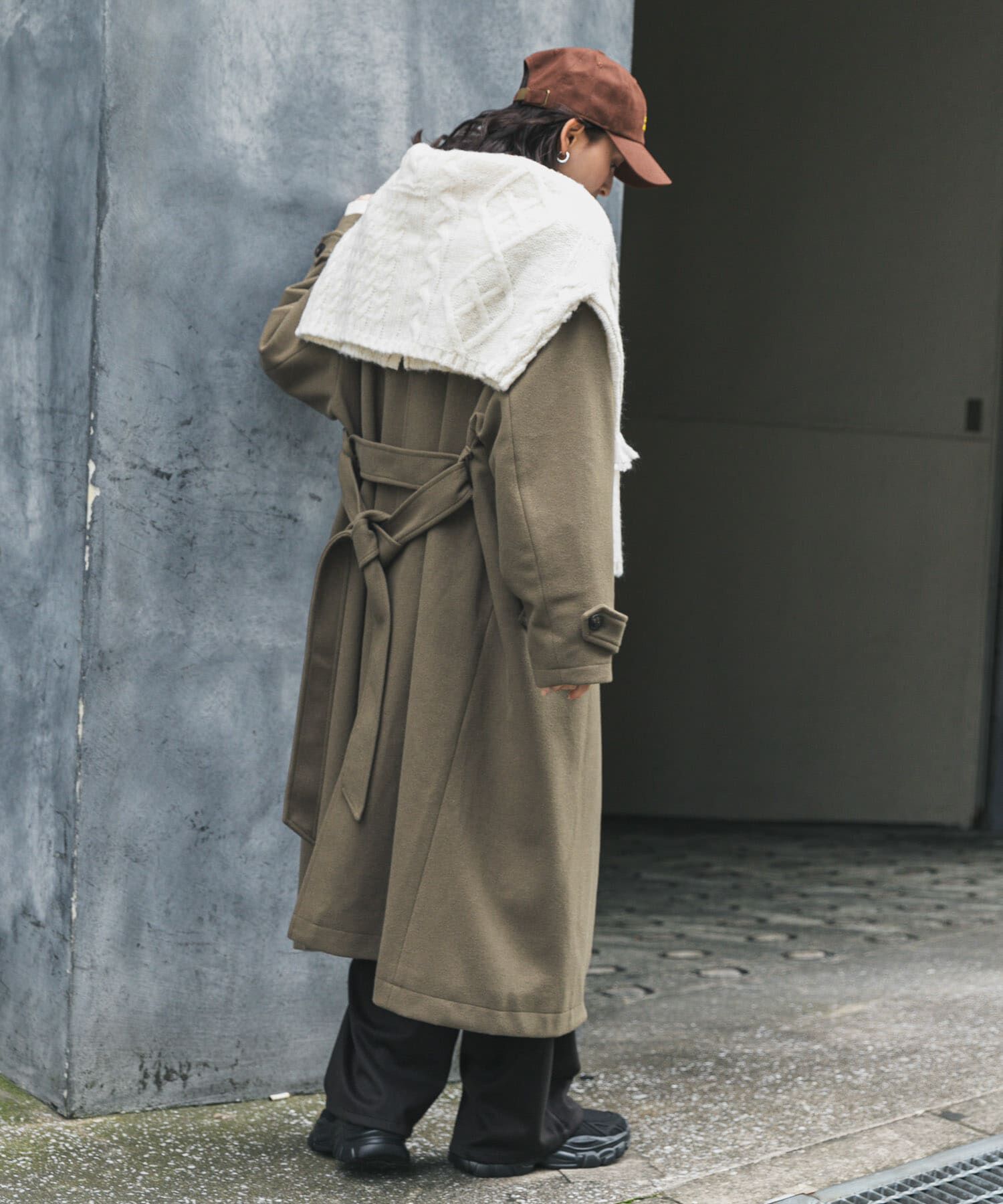 SENSE OF PLACE by URBAN RESEARCH「スタンドカラーロングコート」|ノーカラーコート|