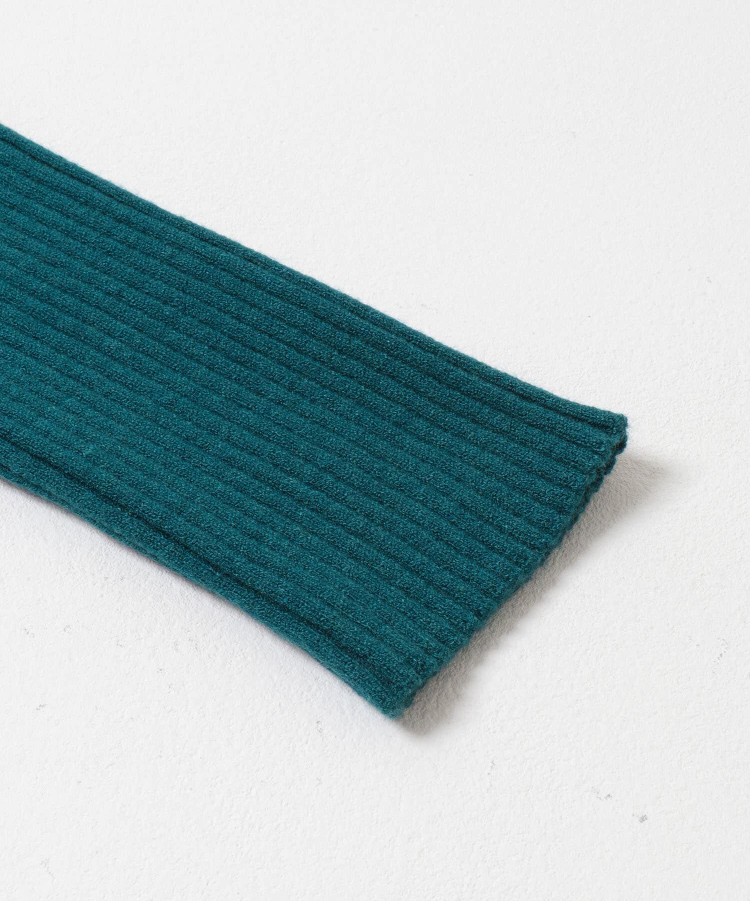 SENSE OF PLACE by URBAN RESEARCH「『一部WEB限定カラー』『毛玉防止』ストレッチリブハイネックセーター」|ニット・セーター|