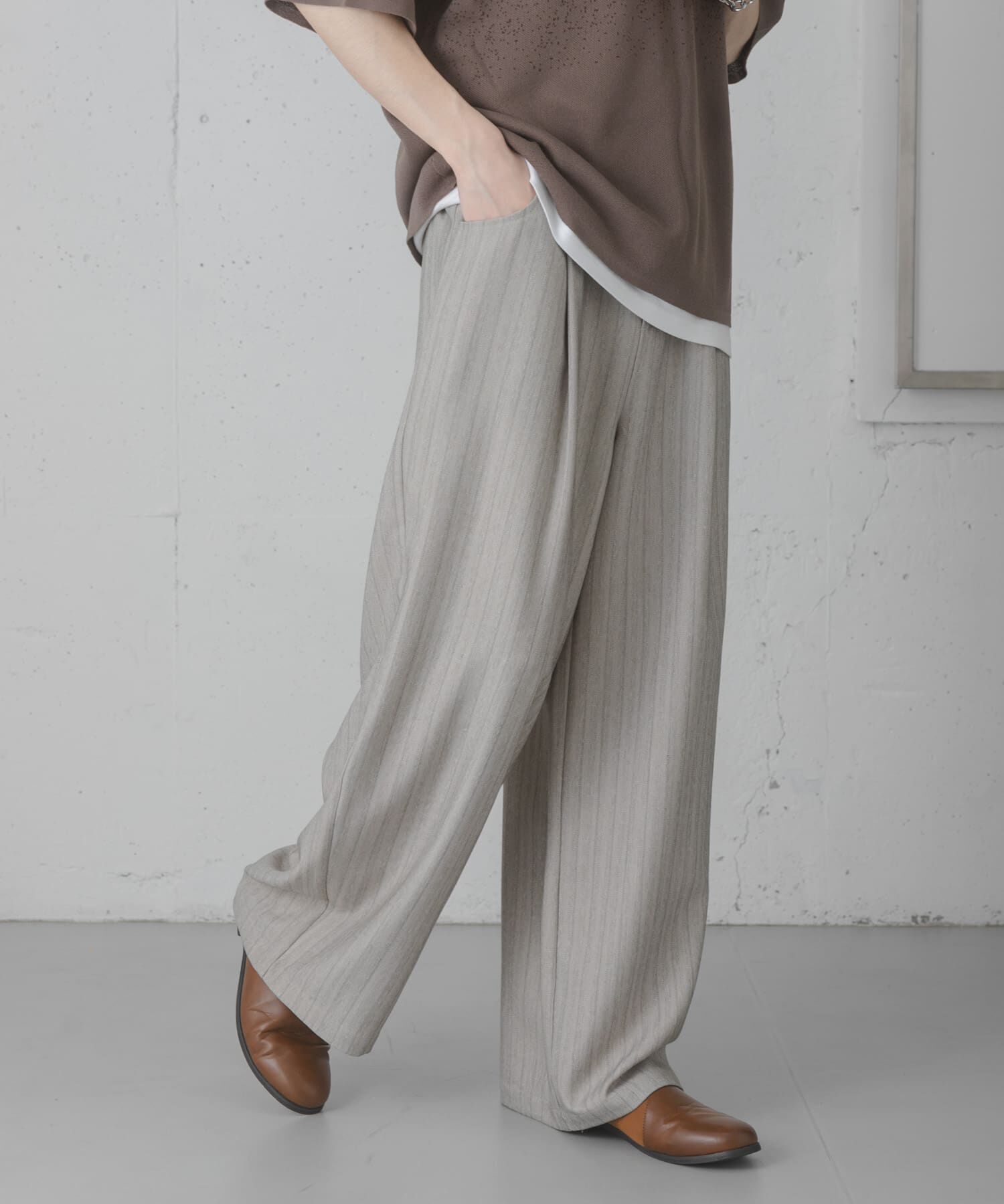 SENSE OF PLACE by URBAN RESEARCH「ピンストライプタックワイドスラックス」|その他|ライトベージュ