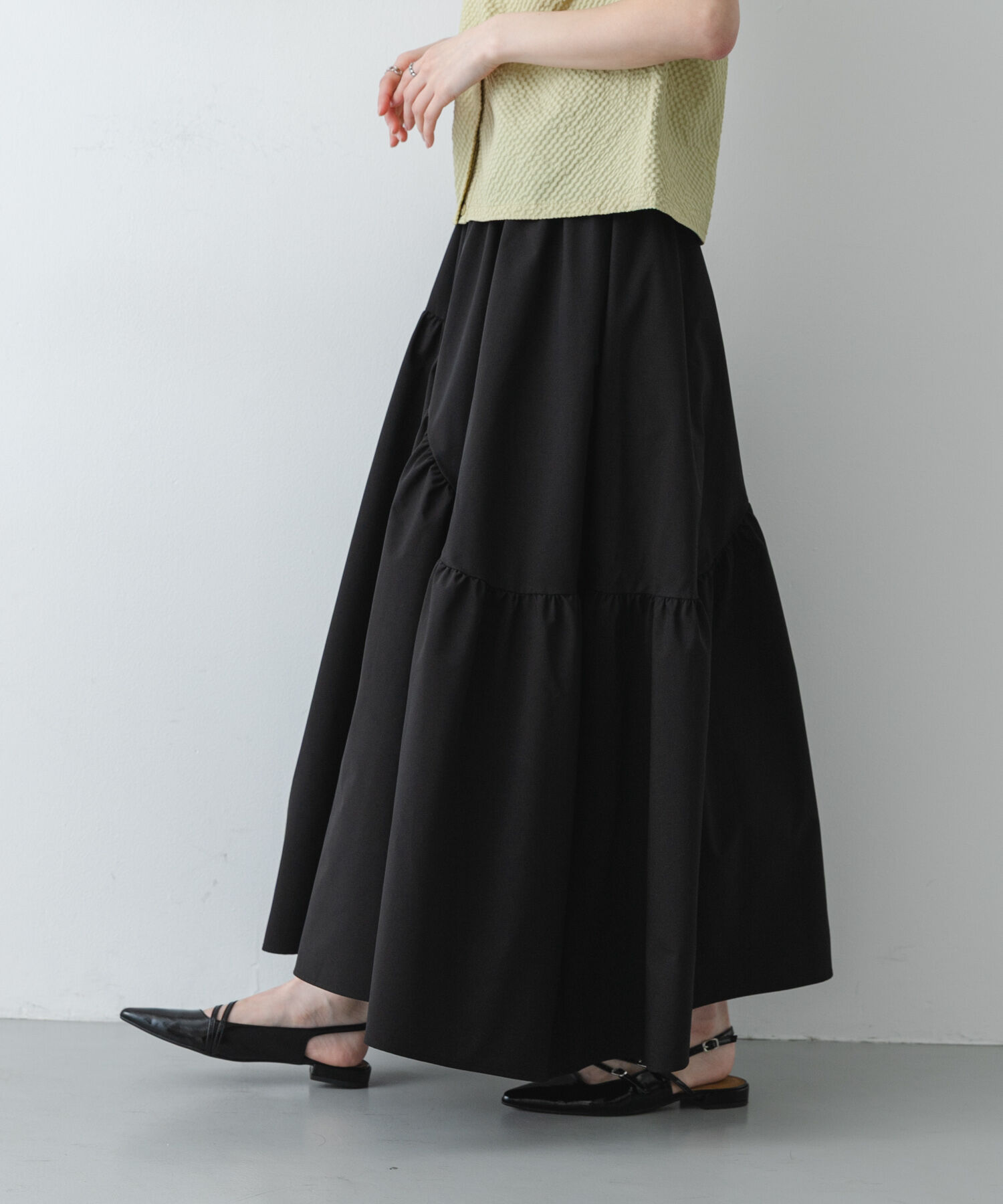 SENSE OF PLACE by URBAN RESEARCH「アシメキリカエギャザースカート」|スカート|ブラック