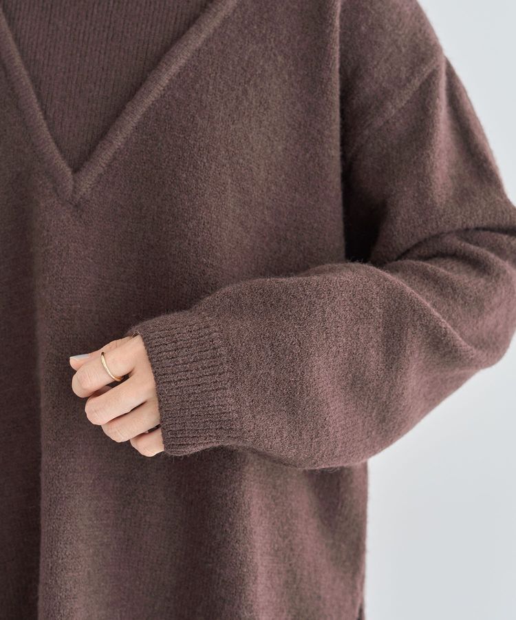 Green Parks「フェイクレイヤードVネックニットプルオーバー」|ニット・セーター|