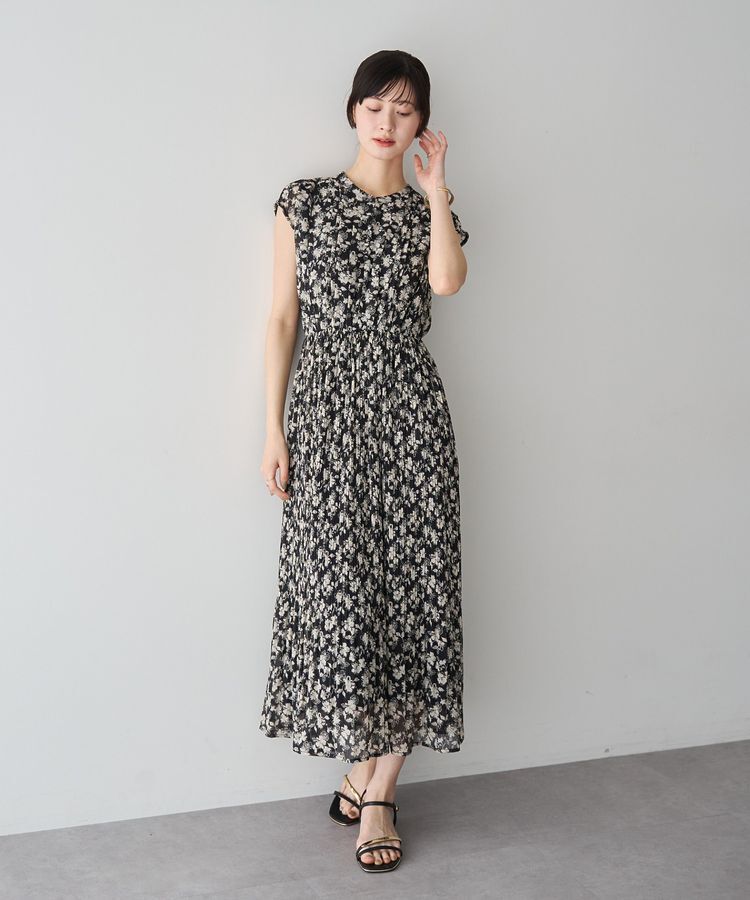 YECCA VECCA「花柄プリーツワンピース」|ワンピース|
