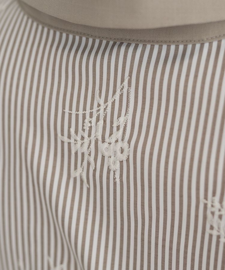 YECCA VECCA「ストライプ柄フラワー刺繍ワンピース」|ワンピース|