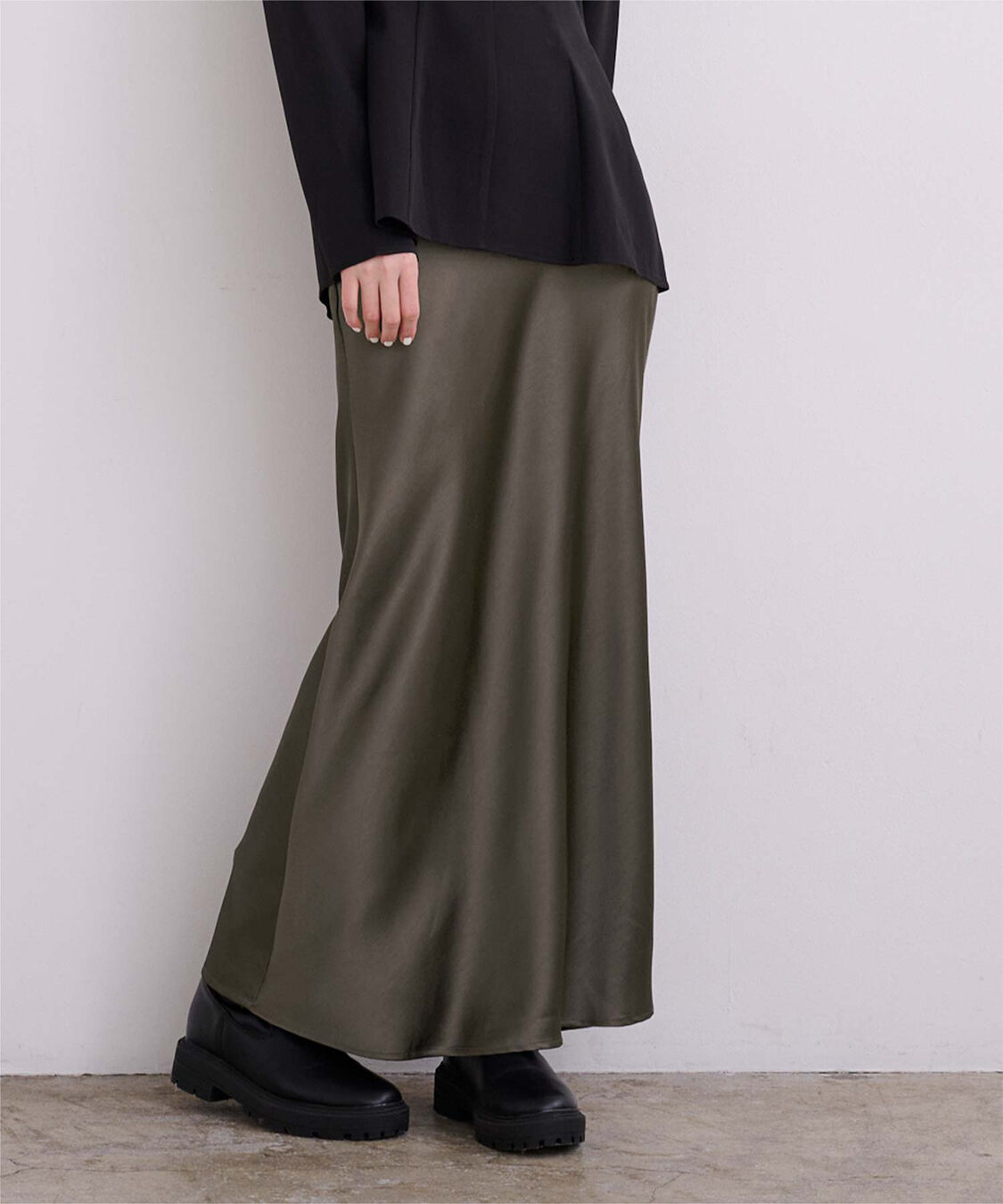 ur's「サテンマーメイドマキシスカート」|スカート|