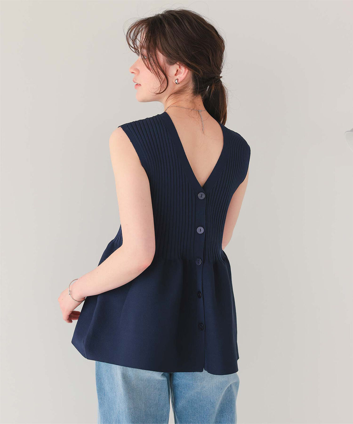 titivate「前後2wayノースリーブペプラムニットトップス」|ニット・セーター|