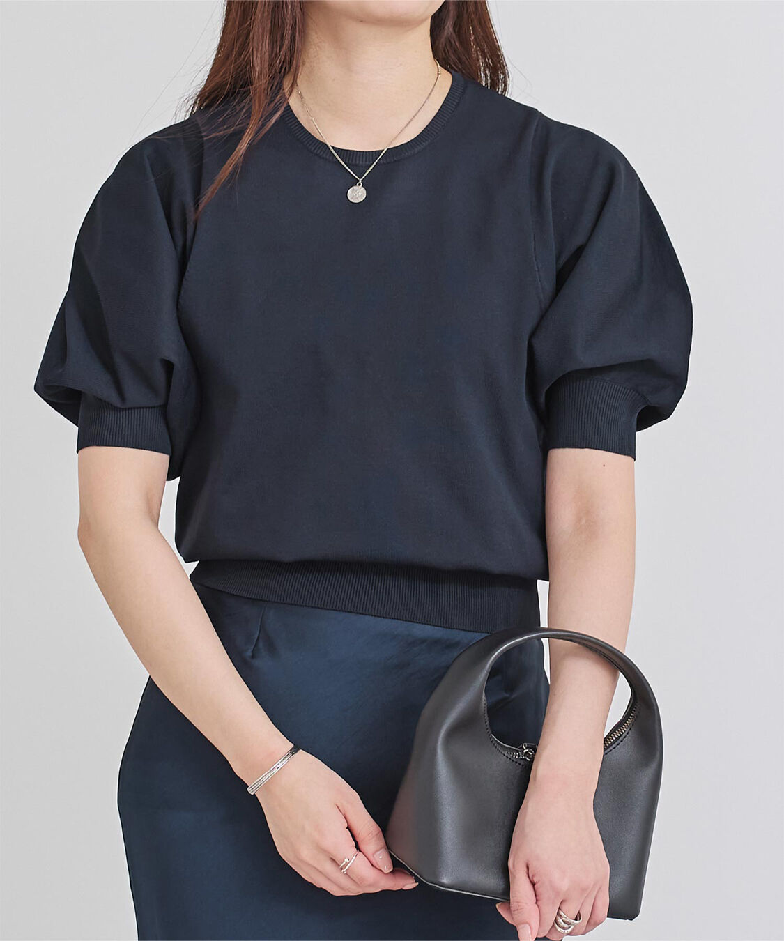 ur's「ｽﾎﾟﾝﾃﾞｨｯｼｭﾊﾟﾌｽﾘｰﾌﾞﾆｯﾄ」|ニット・セーター|ネイビー