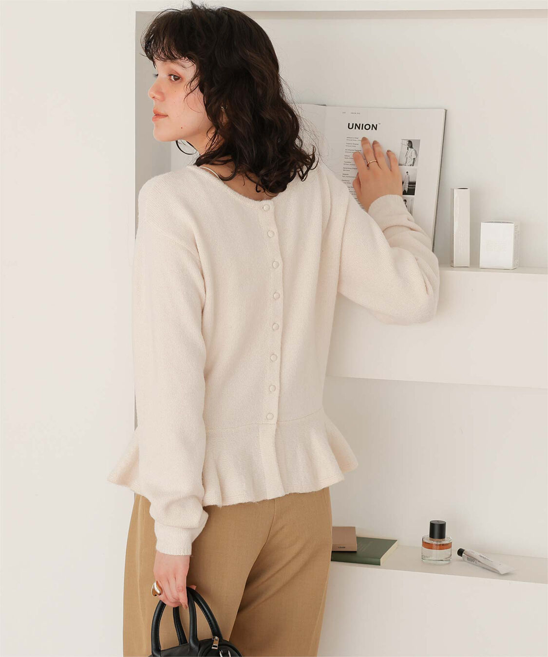 titivate「前後2wayフリルヘムニットカーディガン/トップス」|ニット・セーター|