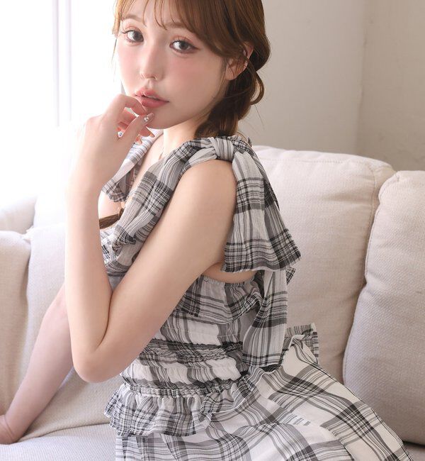  「【SMサイズ展開あり】肩リボンシャーリングキャミワンピ」|ワンピース|