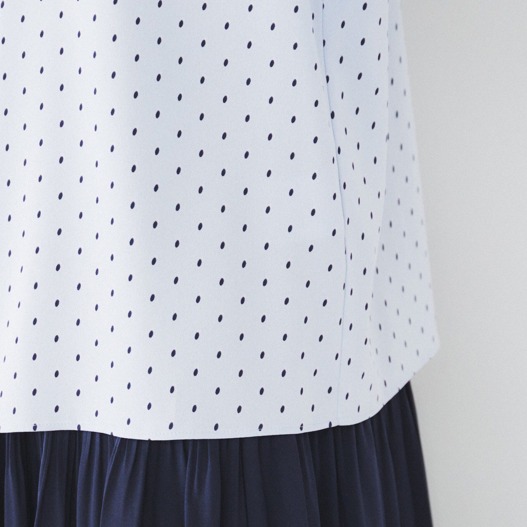 UNTITLED「【通勤】オーバルドットブラウス」|シャツ・ブラウス|