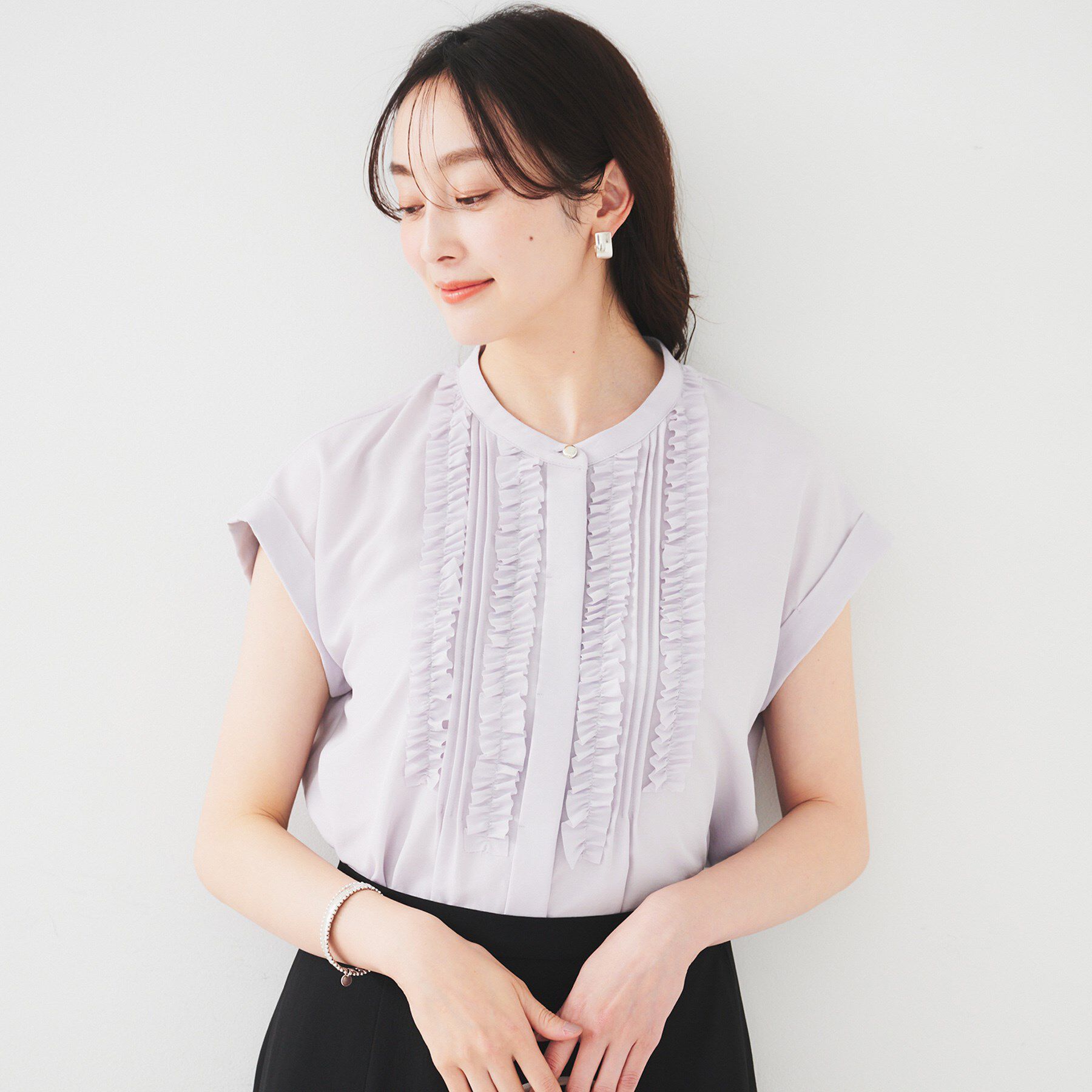 UNTITLED「【吸水速乾/UVケア】フィブリルフリルブラウス」|シャツ・ブラウス|