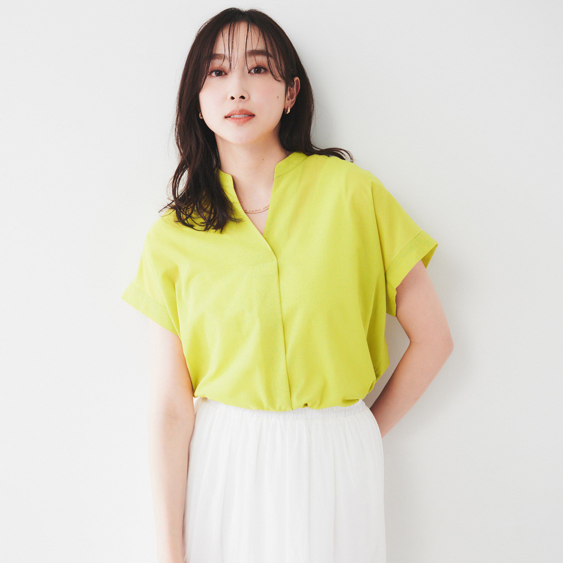 UNTITLED「【洗える/スキッパー】フレンチスリーブシアーブラウス」|シャツ・ブラウス|グリーン(025)