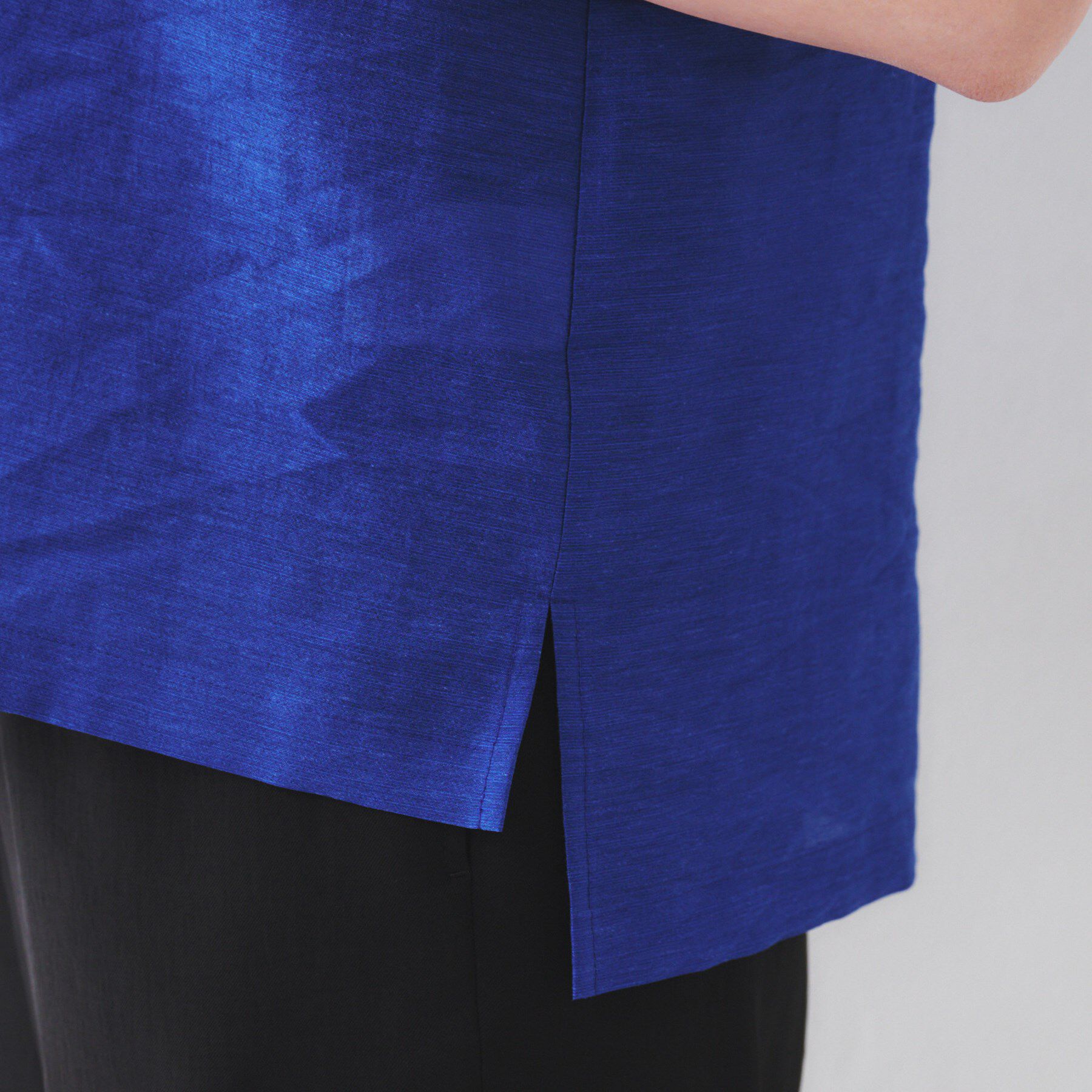 UNTITLED「【きれいめ/洗える/フリル】ラッフルシアーブラウス」|シャツ・ブラウス|