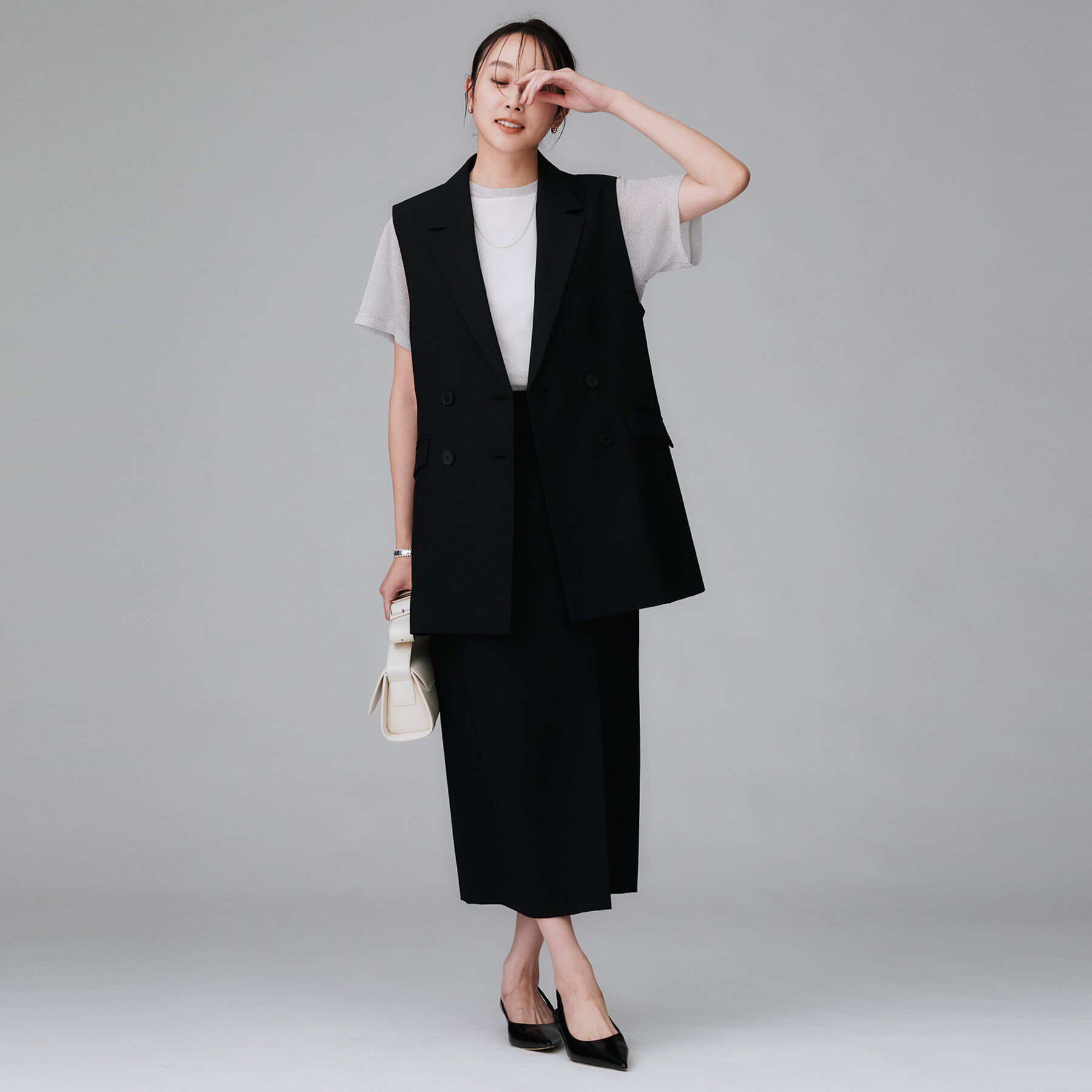 UNTITLED「【洗える】ラメシアーTシャツ」|Tシャツ・カットソー|