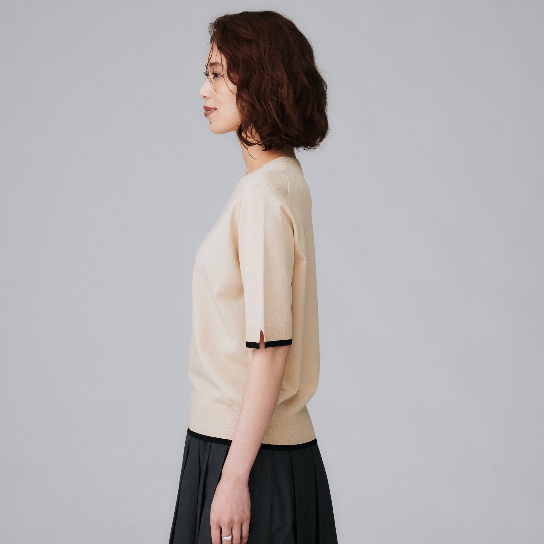 UNTITLED「【アンサンブル可/薄手/洗える】5分袖クルーニット」|ニット・セーター|