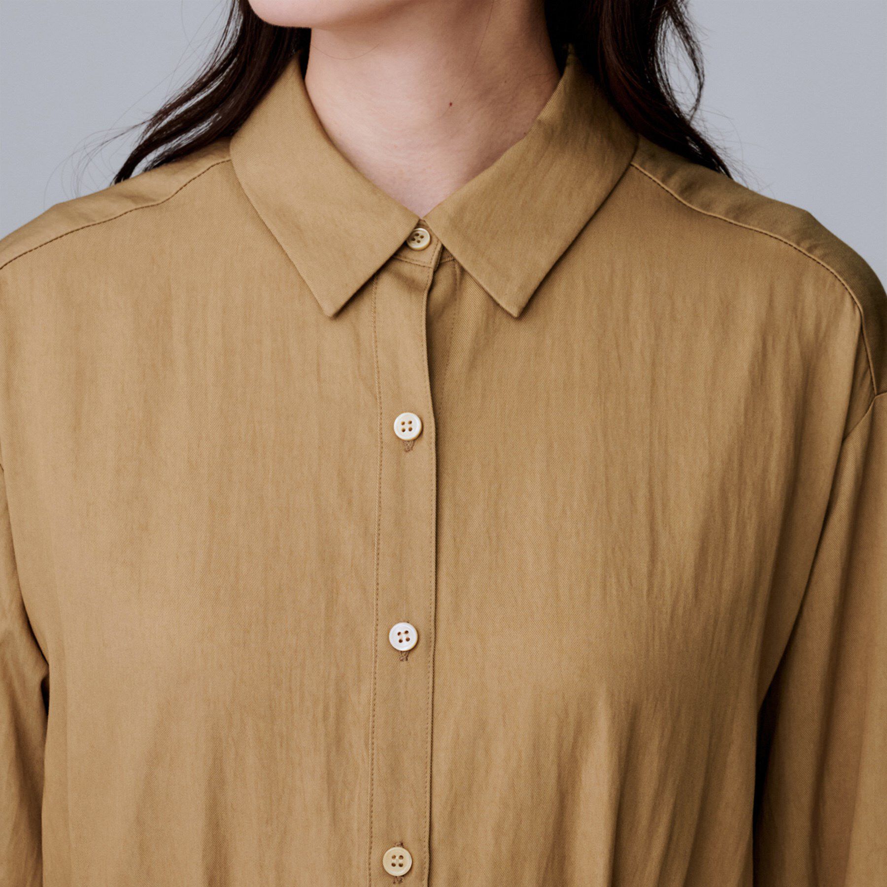 UNTITLED「【前開きボタン/ベルト付/羽織シャツ/】2WAYトレンチ風ワンピース」|ワンピース|