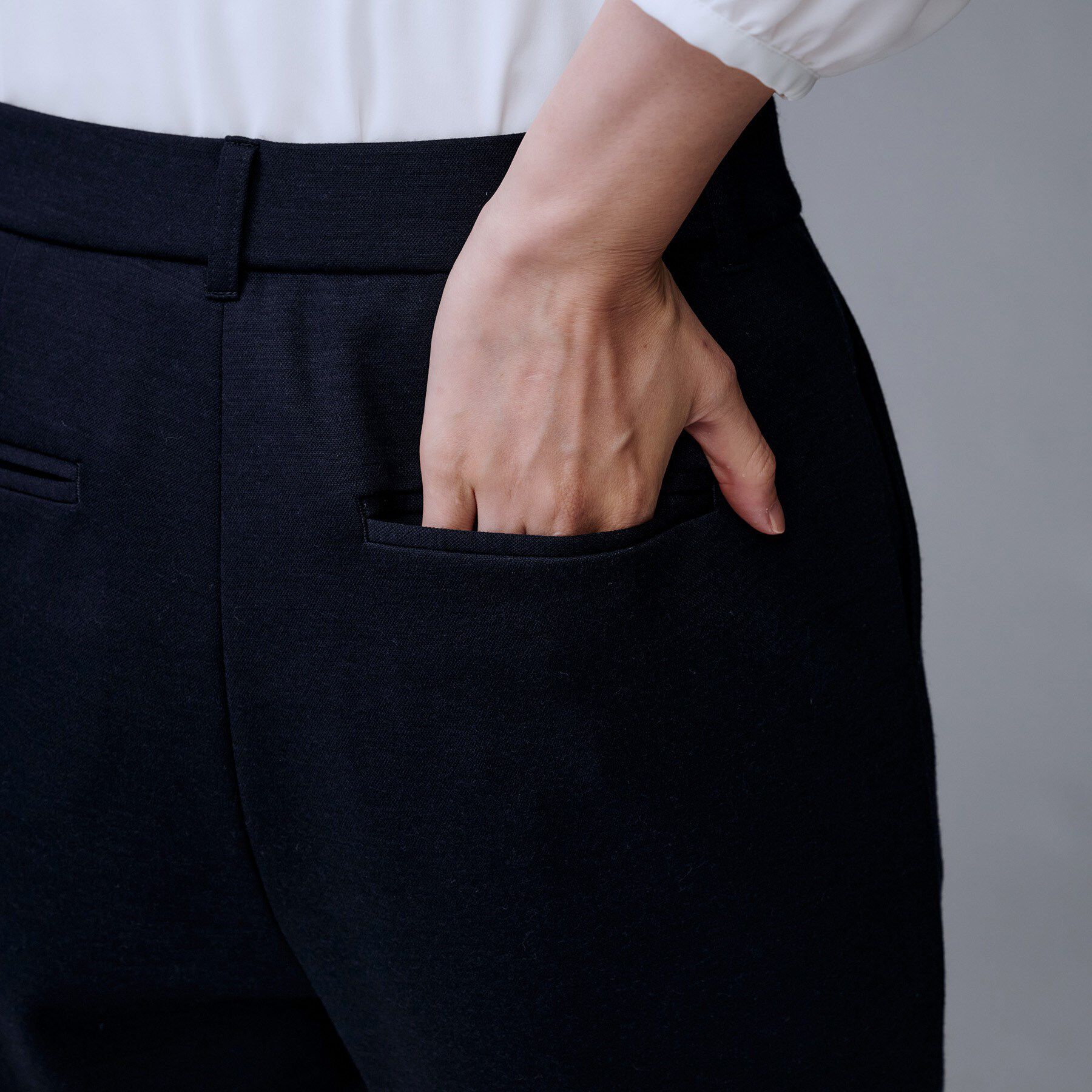 UNTITLED「【洗えるスーツ／ストレッチ】ウール混ジャージ テーパードパンツ」|その他|