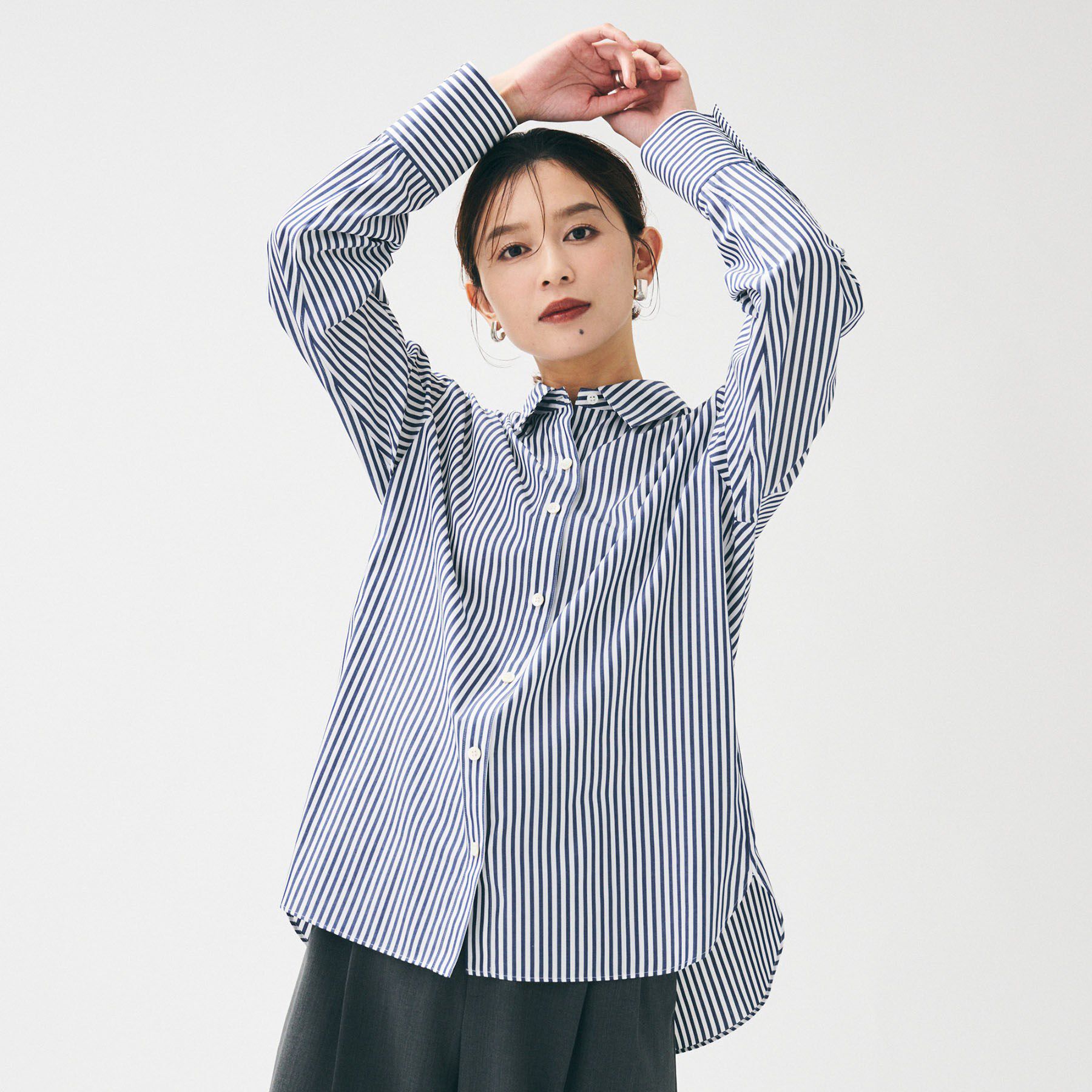 UNTITLED「【重ね着レイヤード/スーツブラウス】ファインブロードベーシックシャツ」|シャツ・ブラウス|ブルー(693)