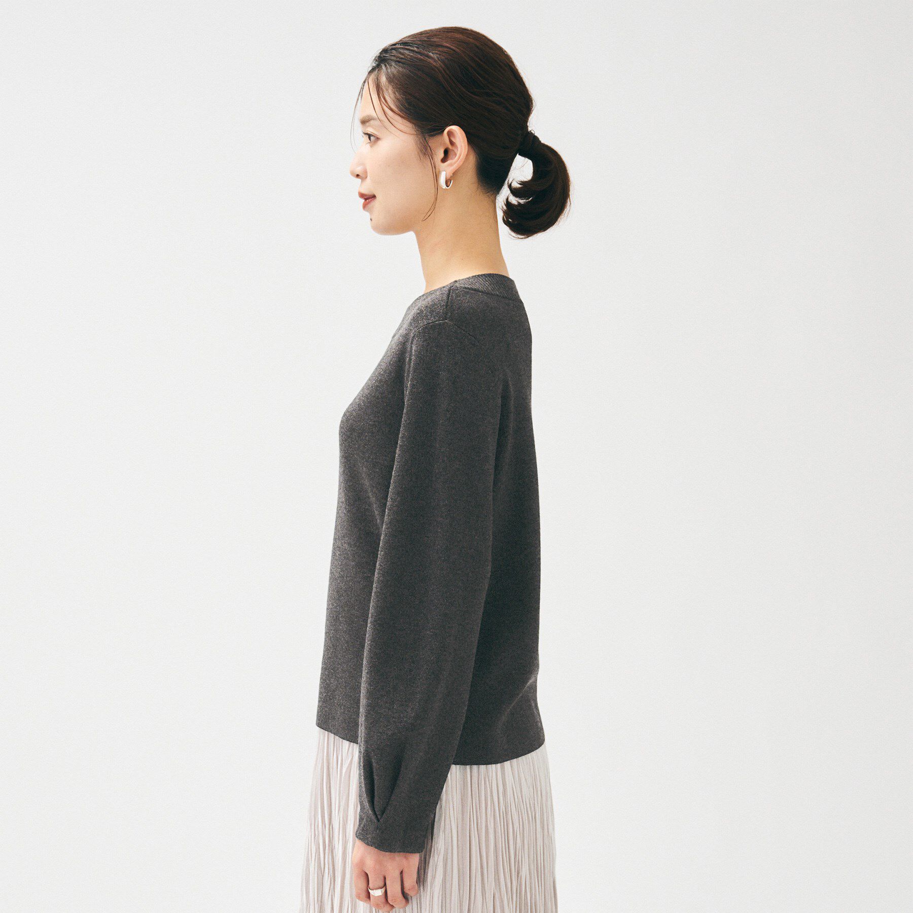 UNTITLED「【きれいめ/洗える】ラメ入りワイドボートネックニット」|ニット・セーター|