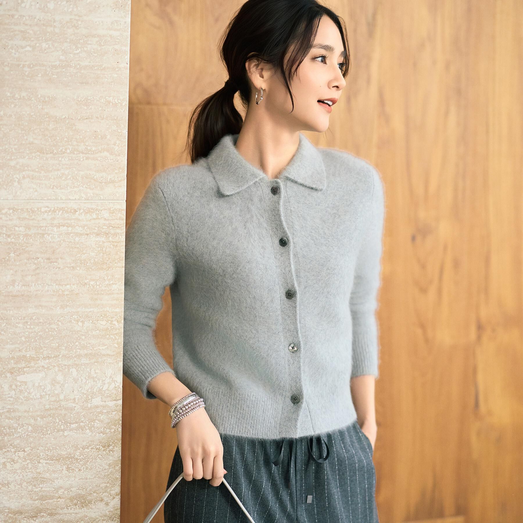 UNTITLED「【ふわふわニット/オンオフ使える】フォックスカシミヤ衿付きカーディガン」|カーディガン|