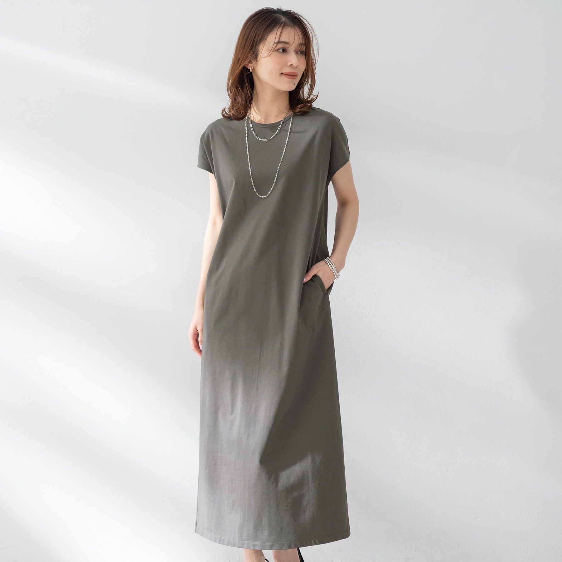UNTITLED「【接触冷感/UVカット/遮熱/抗菌防臭】ライトプレーティングワンピース」|ワンピース|