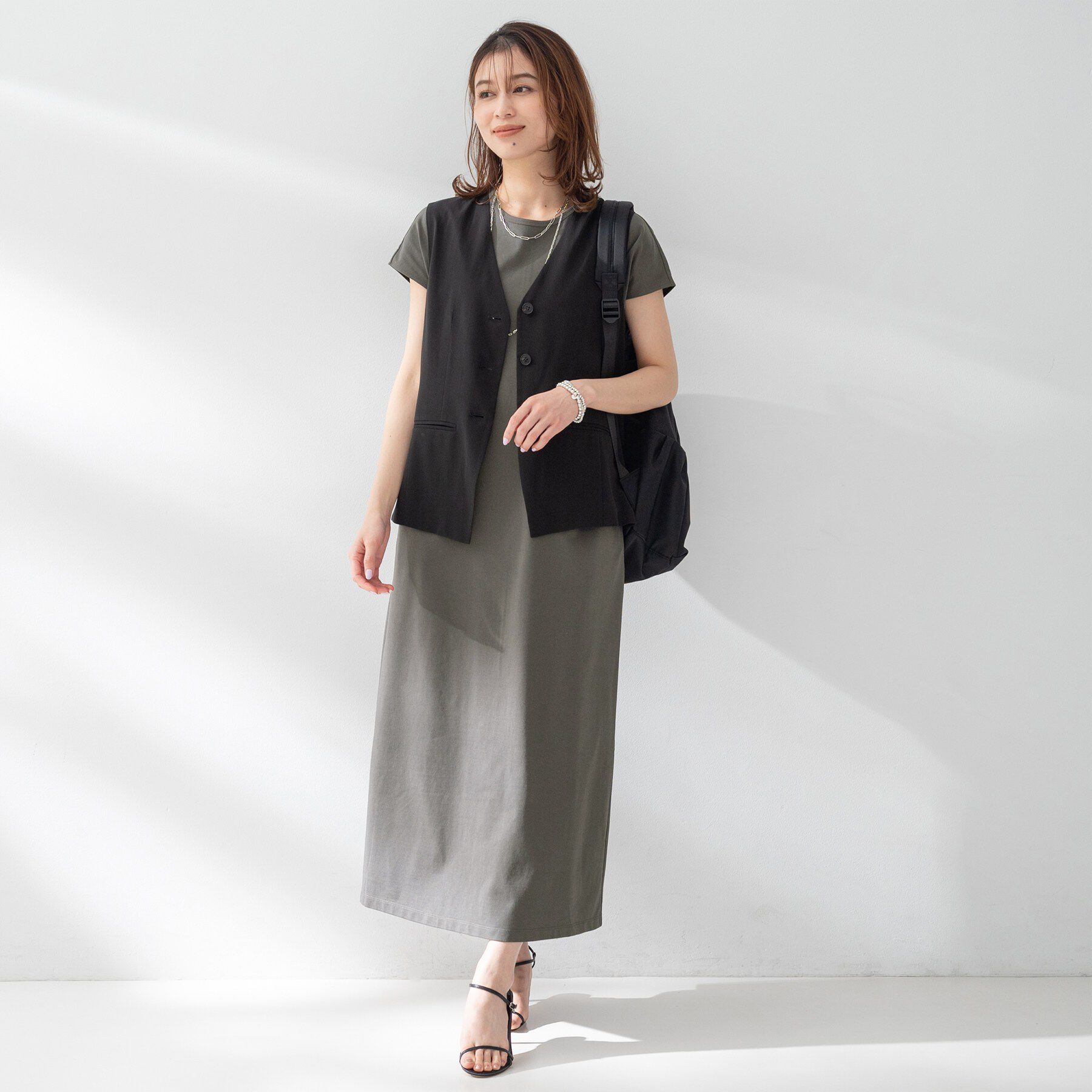 UNTITLED「【接触冷感/UVカット/遮熱/抗菌防臭】ライトプレーティングワンピース」|ワンピース|