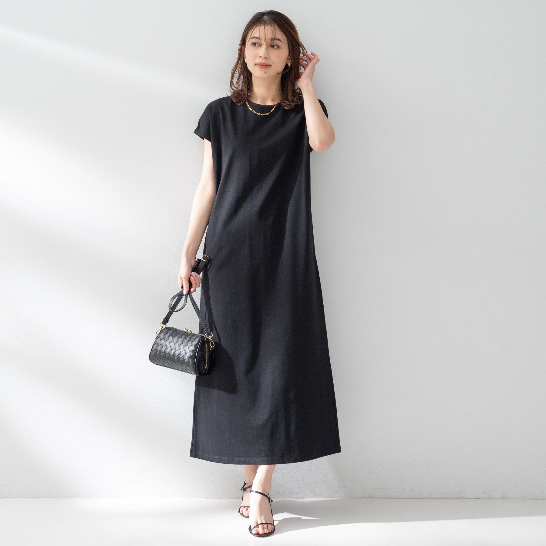 UNTITLED「【接触冷感/UVカット/遮熱/抗菌防臭】ライトプレーティングワンピース」|ワンピース|