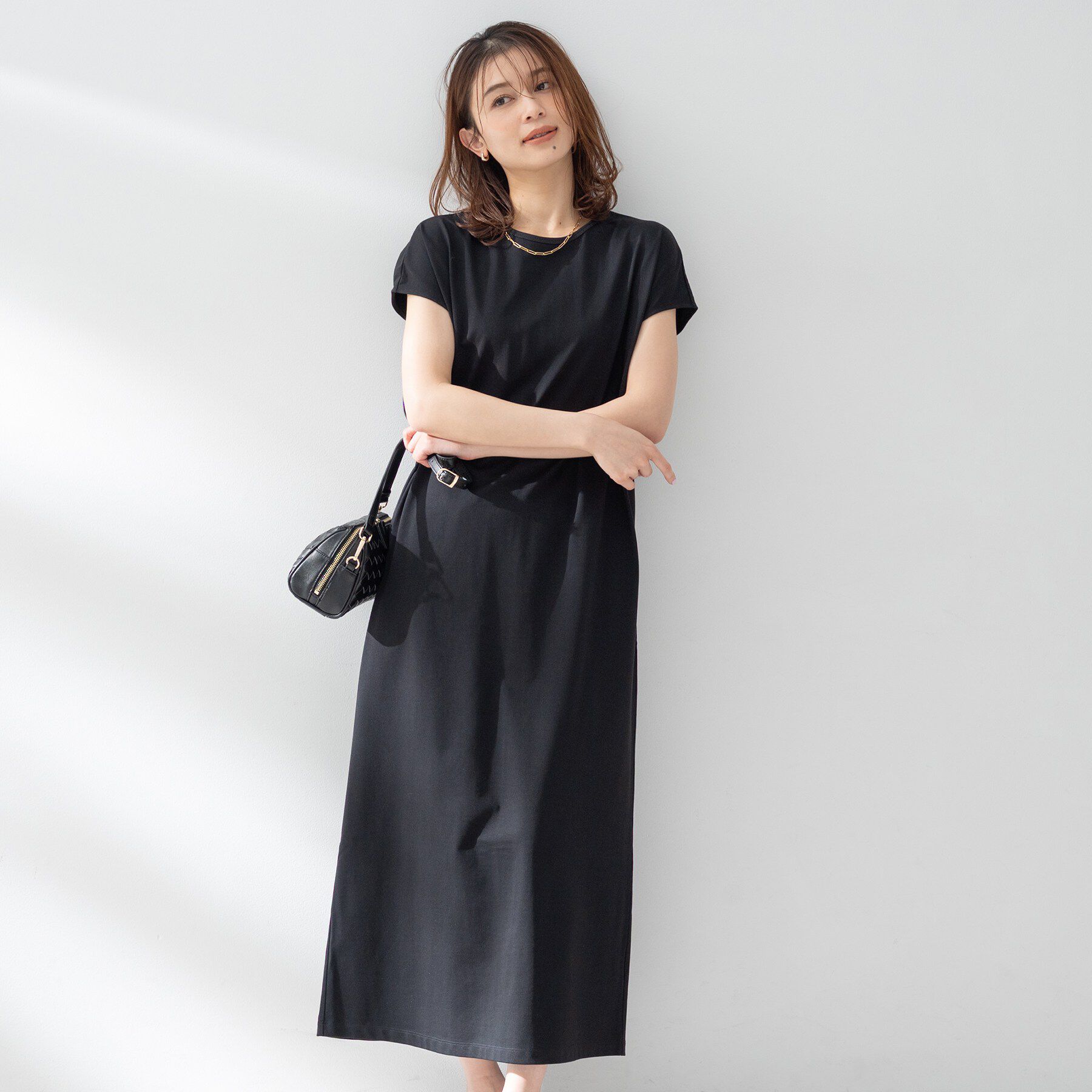 UNTITLED「【接触冷感/UVカット/遮熱/抗菌防臭】ライトプレーティングワンピース」|ワンピース|ブラック(019)