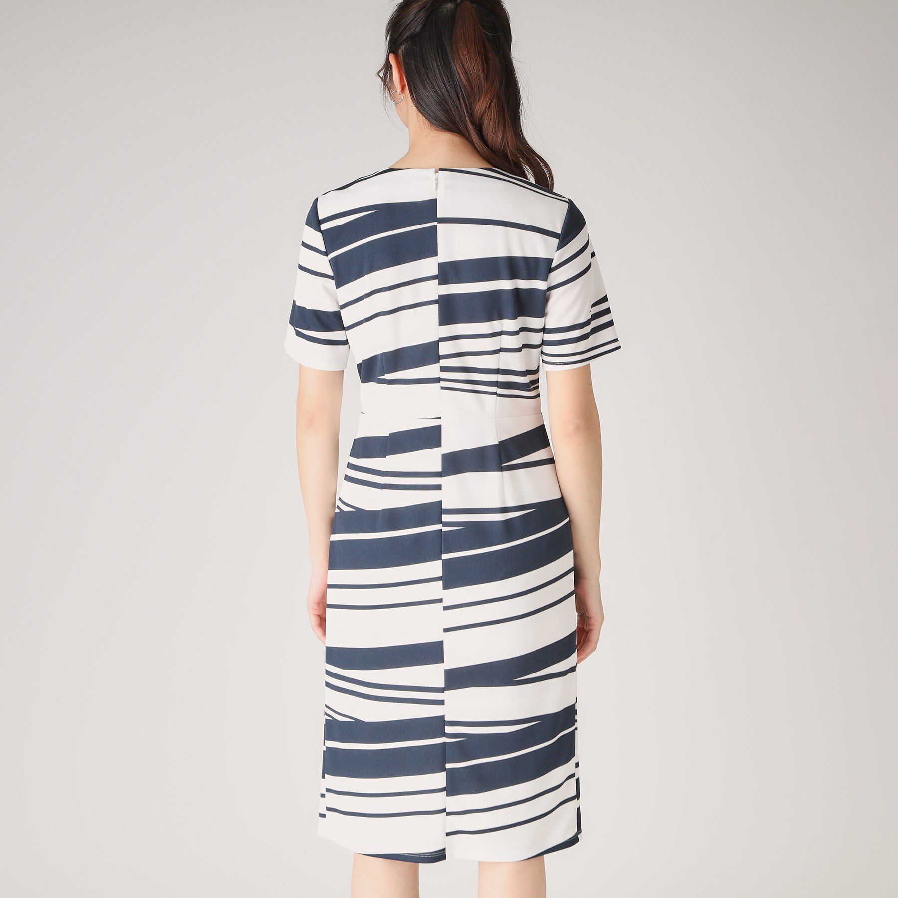 COUP DE CHANCE「【洗える／日本製】カシュクール風デザインワンピース」|ワンピース|