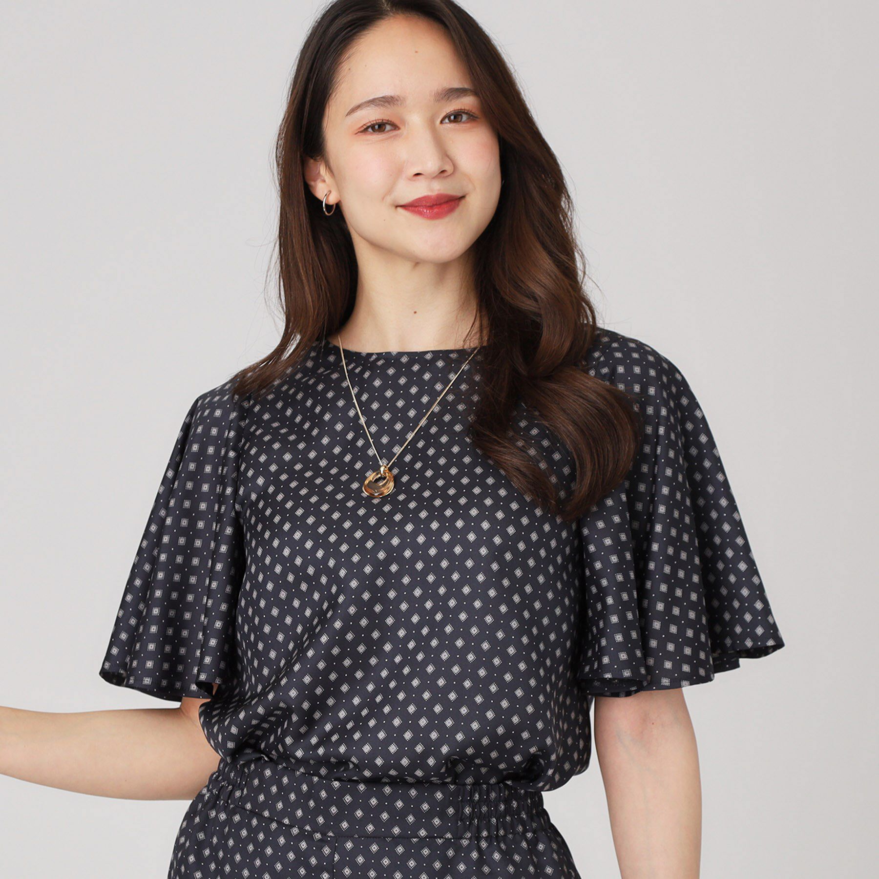 COUP DE CHANCE「【手洗い可／日本製】小紋柄フレアスリーブブラウス」|シャツ・ブラウス|