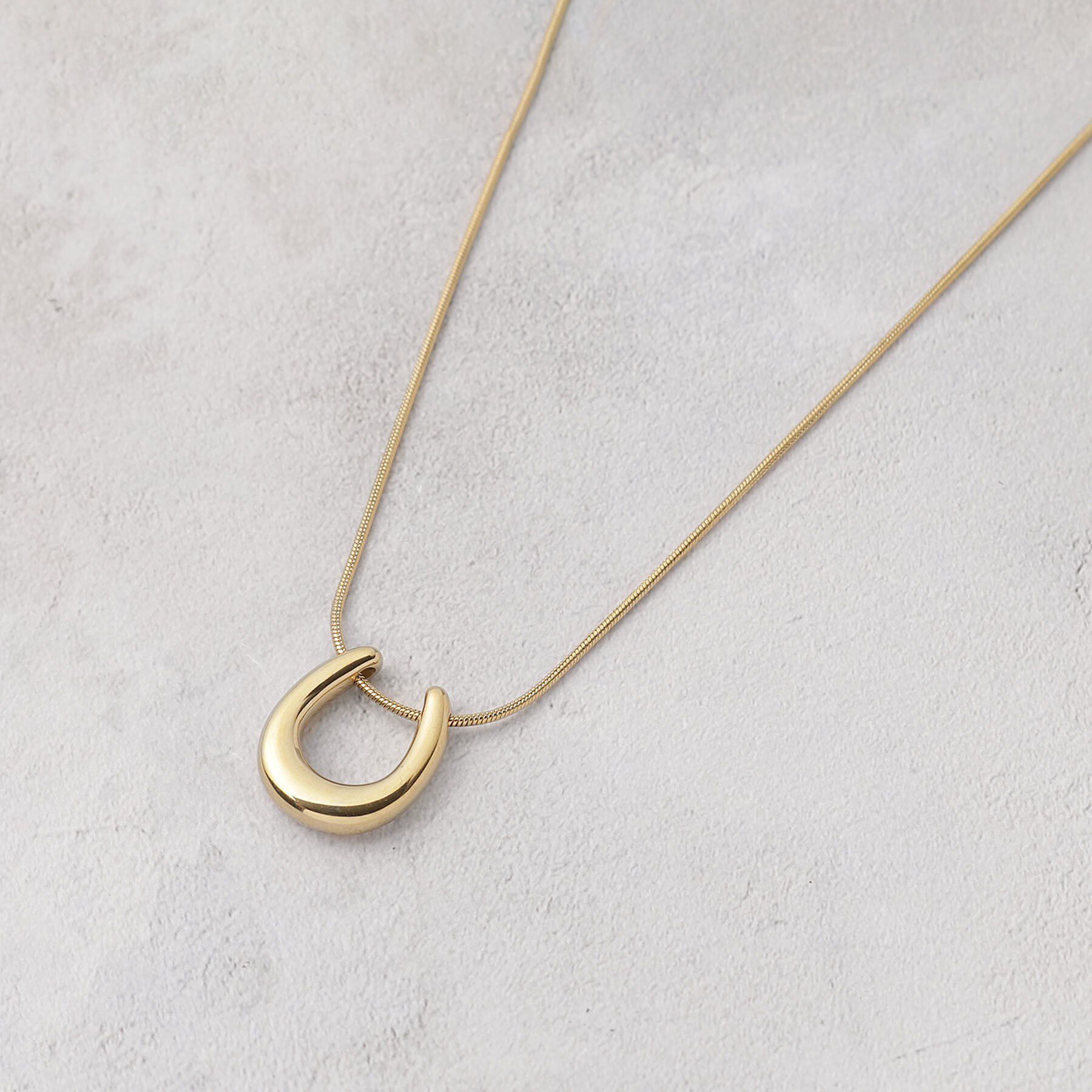 grove「【ステンレス】ホースシューネックレス」|ネックレス|