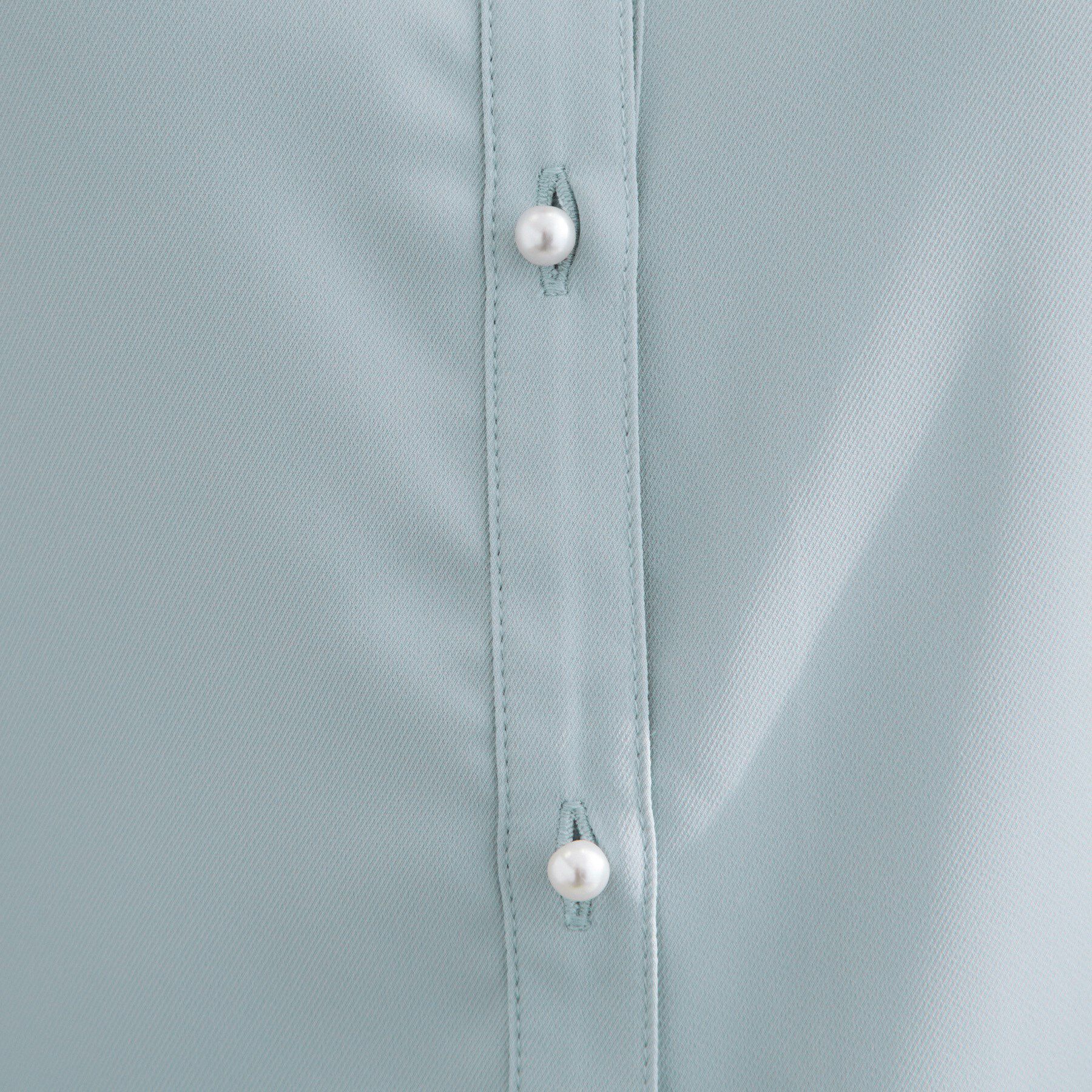 grove「【雑誌掲載】お手入れ楽ちんが嬉しい機能付き！大人のキレイとろみシャツ」|シャツ・ブラウス|