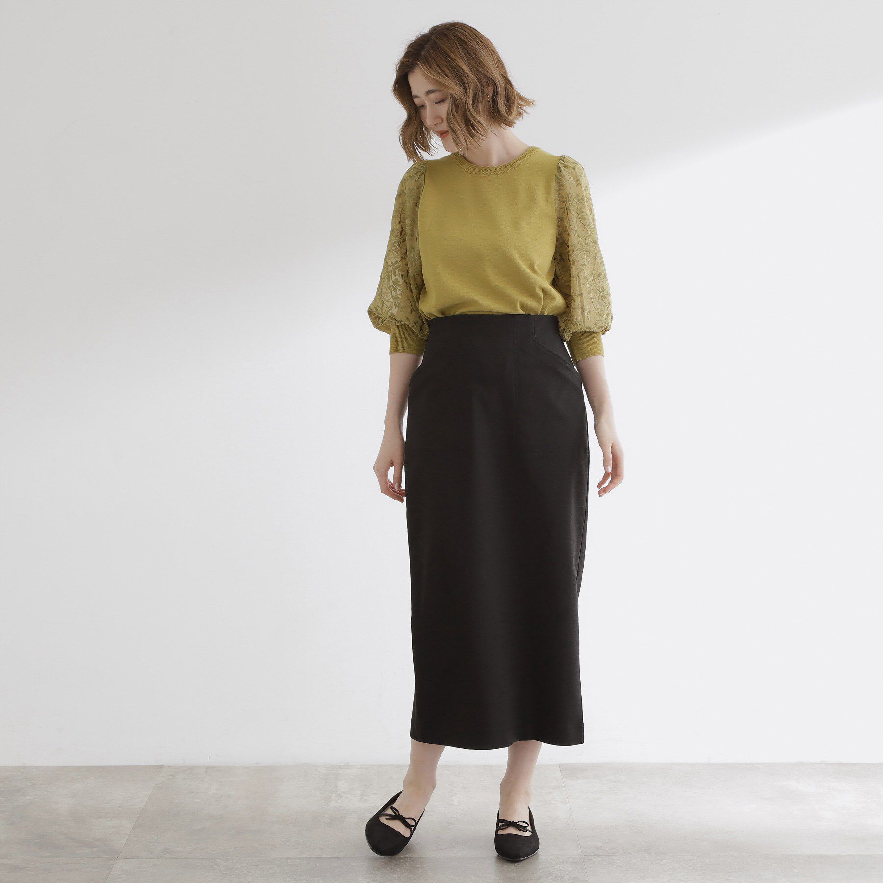 grove「【二の腕カバー】繊細さと上品さをまとう袖刺繍プルオーバーニット」|ニット・セーター|