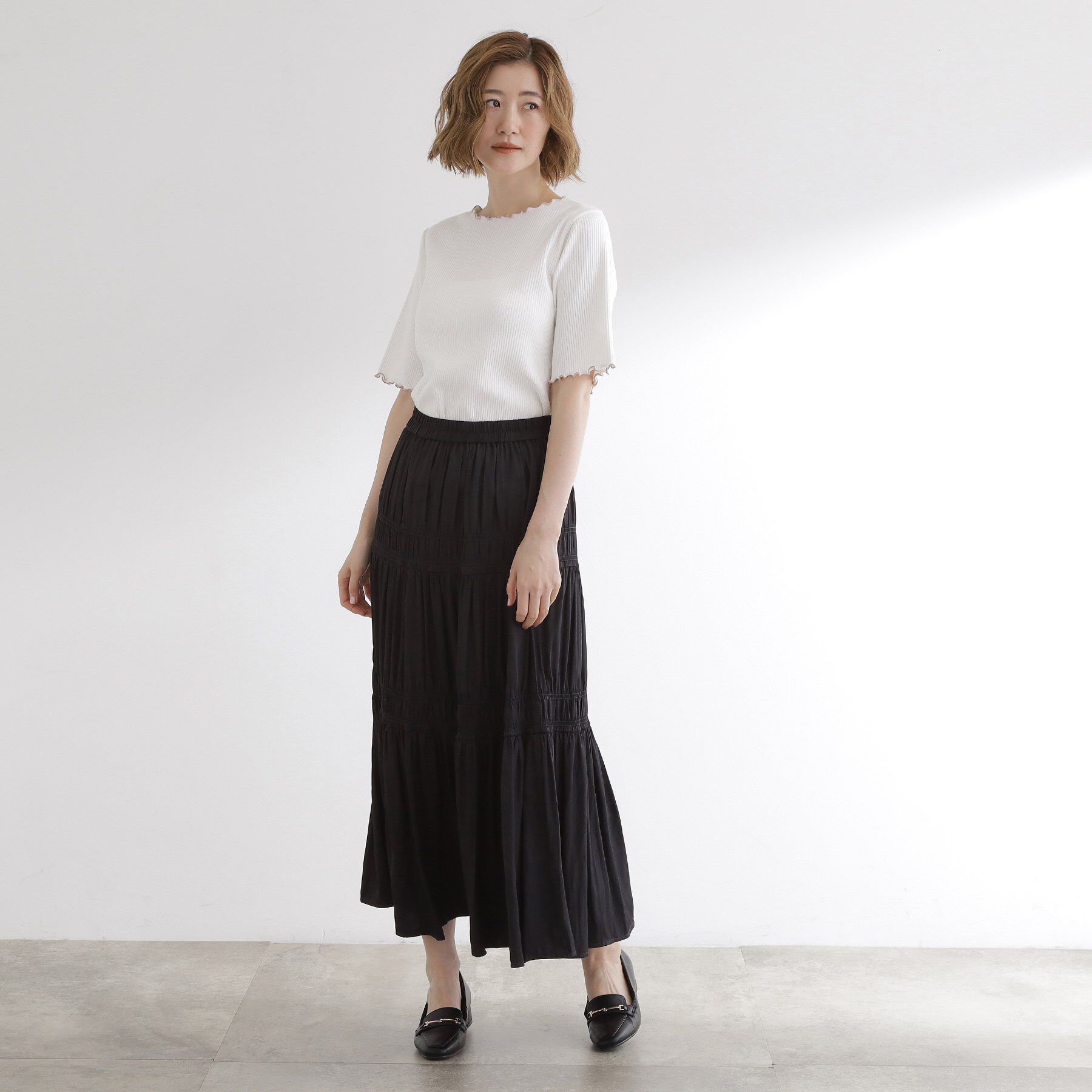 grove「軽やかに体型カバーも叶う　シャーリングティアードスカート」|スカート|