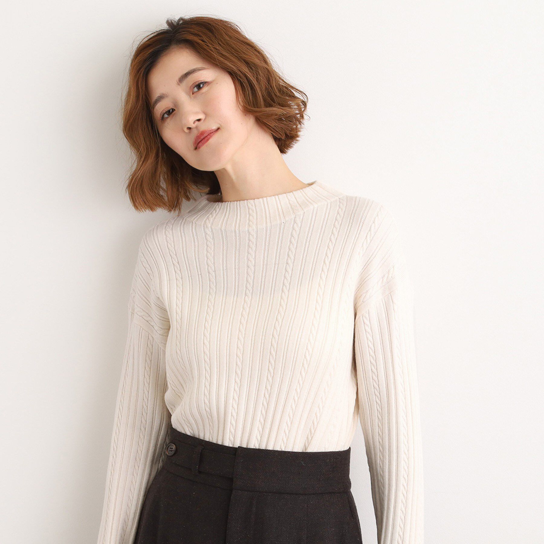 grove「【毛玉軽減／洗える】クロップドミニケーブルニット」|ニット・セーター|