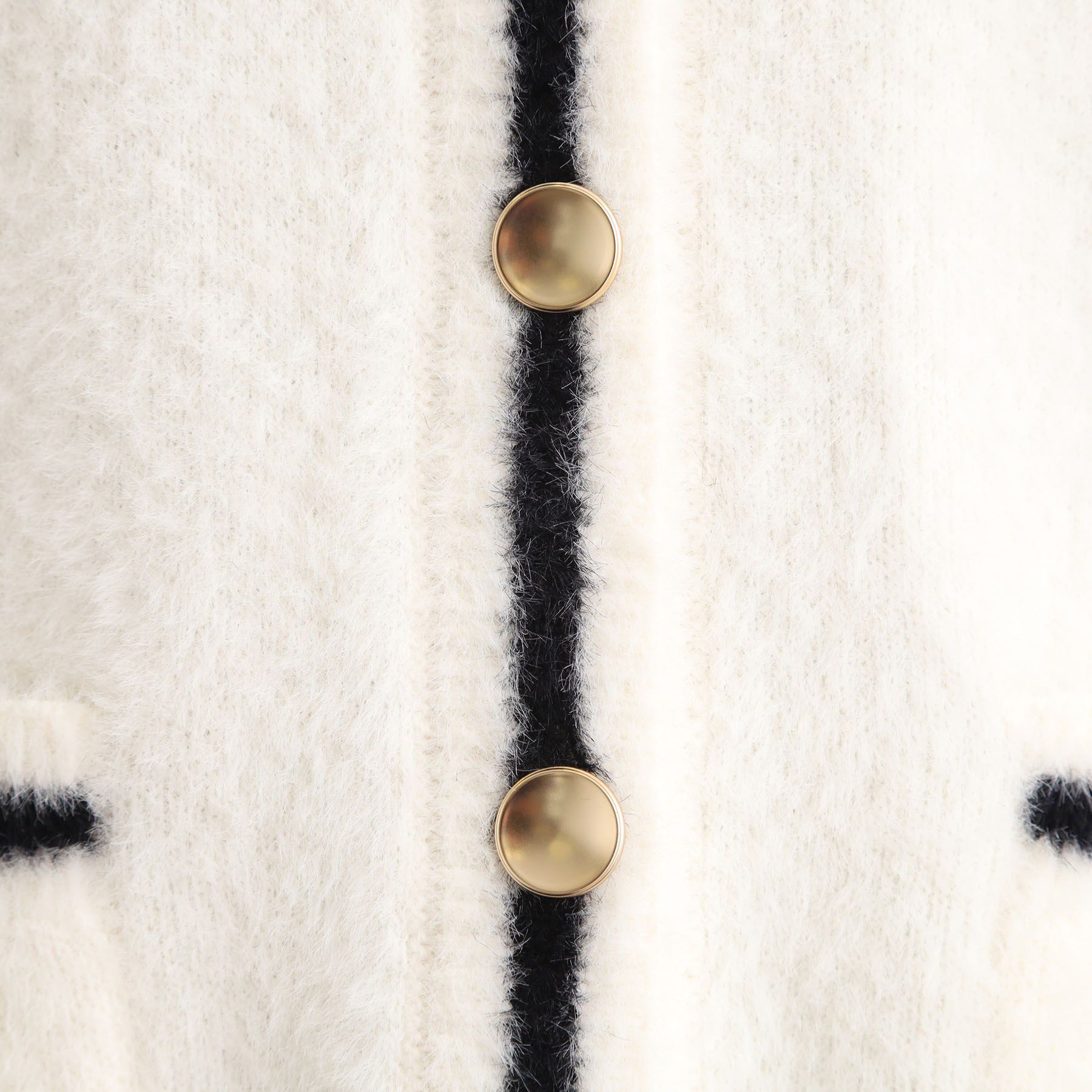 grove「軽やかフェザーで魅せる、クラシカルな主役カーディガン」|カーディガン|