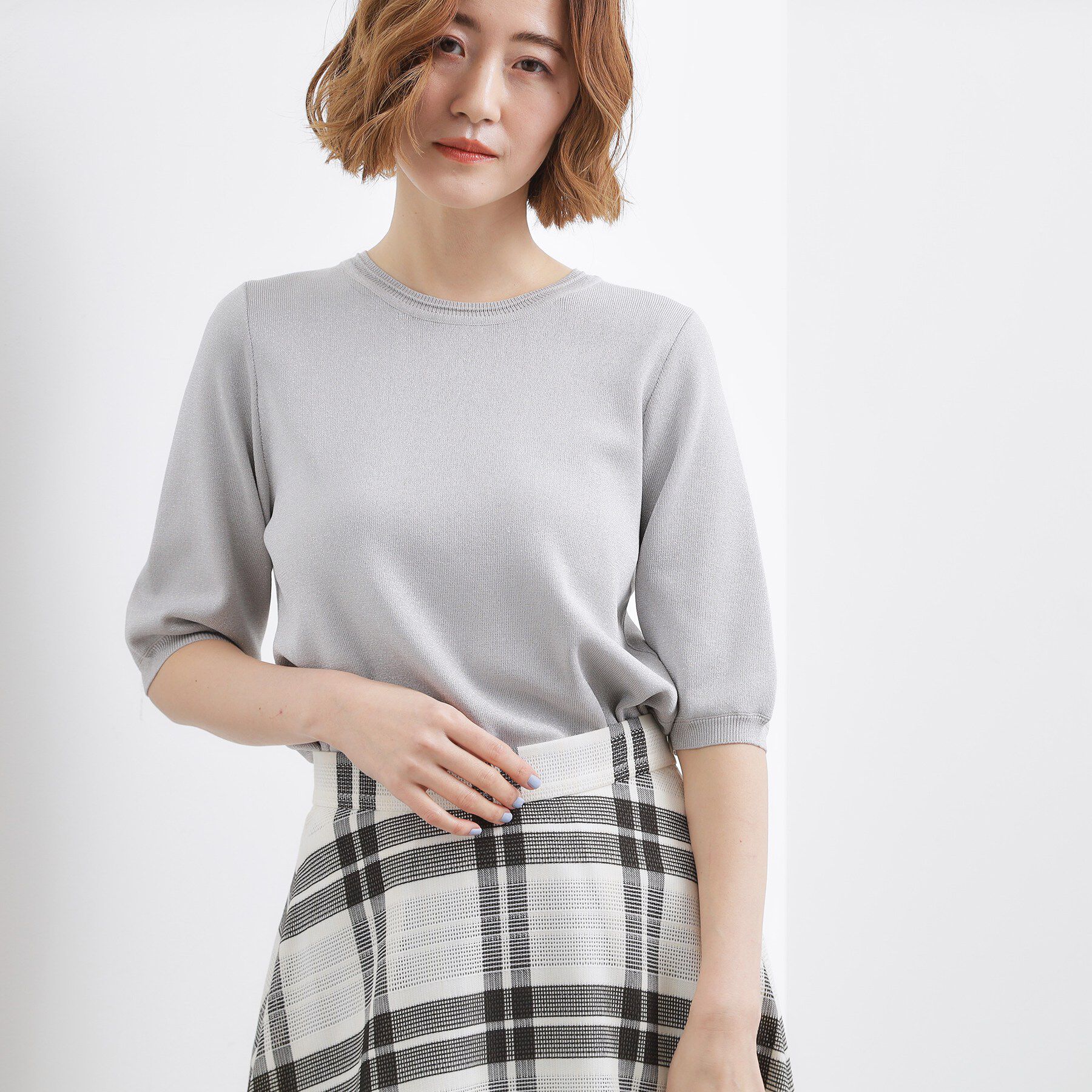 grove「新色入荷！【貴島明日香さん着用・シリーズ累計34万枚】やわらかドライタッチ 五分袖クルーネックニット」|ニット・セーター|