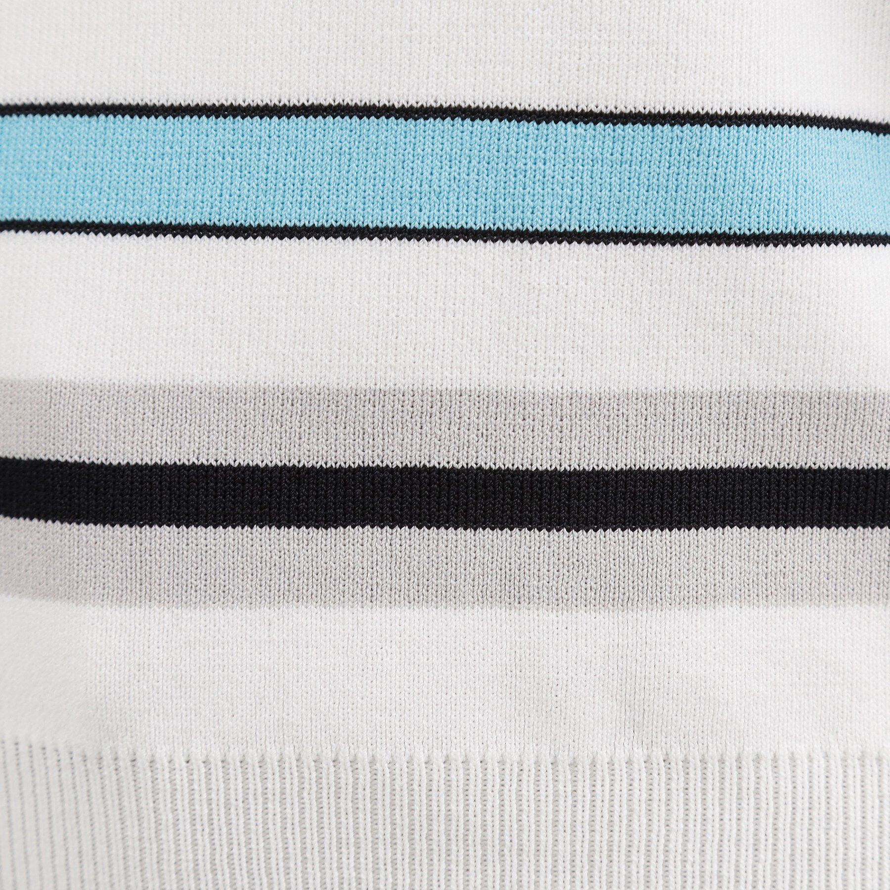 grove「新色入荷！【貴島明日香さん着用・シリーズ累計34万枚】やわらかドライタッチ 五分袖クルーネックニット」|ニット・セーター|