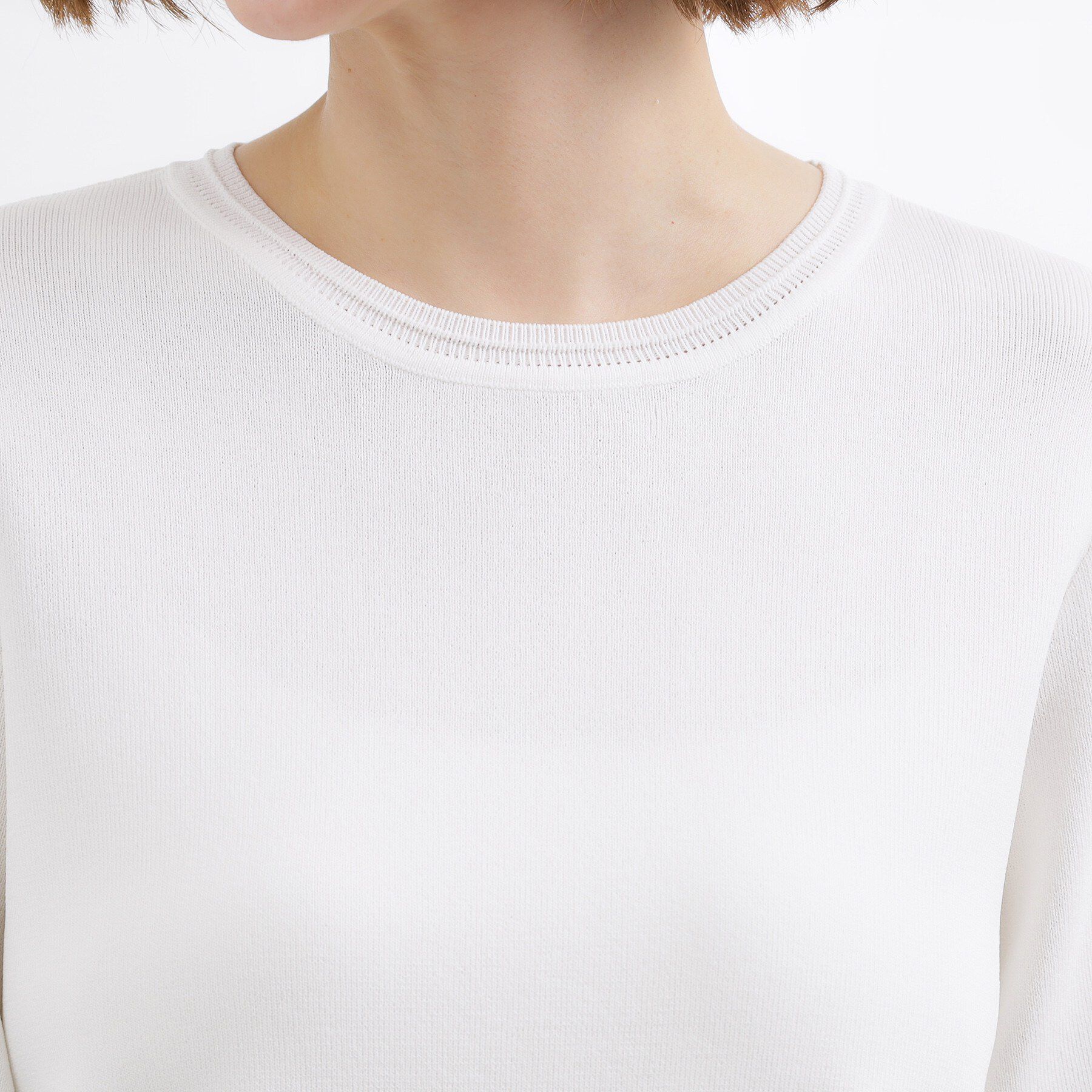 grove「新色入荷！【貴島明日香さん着用・シリーズ累計34万枚】やわらかドライタッチ 五分袖クルーネックニット」|ニット・セーター|