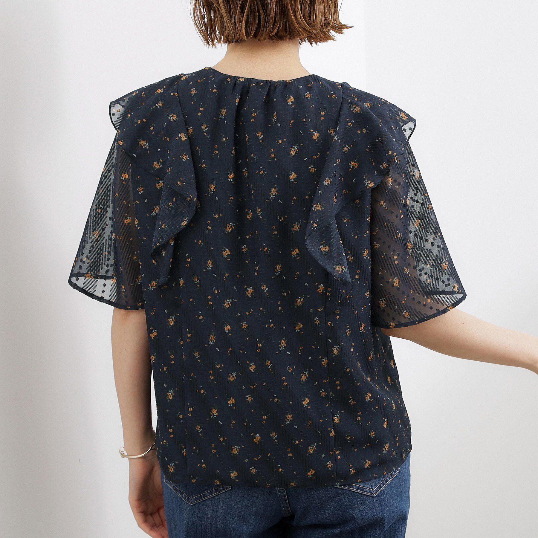 grove「【二の腕カバー・お仕事◎】フラワープリントブラウス」|シャツ・ブラウス|