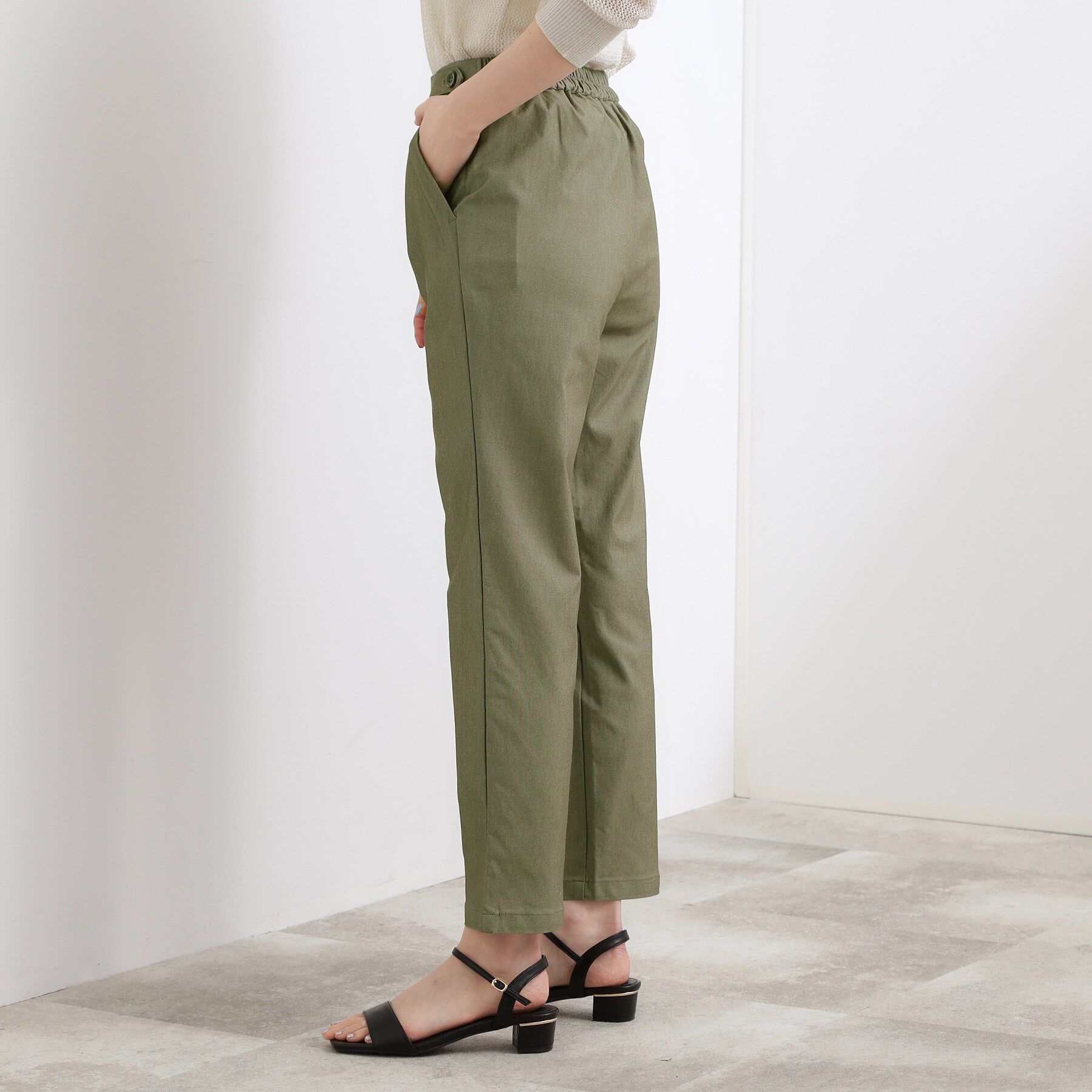 grove「【シリーズ累計13万枚/ひんやり・UV】すっきり見えが叶うサマーハイパーストレッチ テーパードパンツ」|その他|