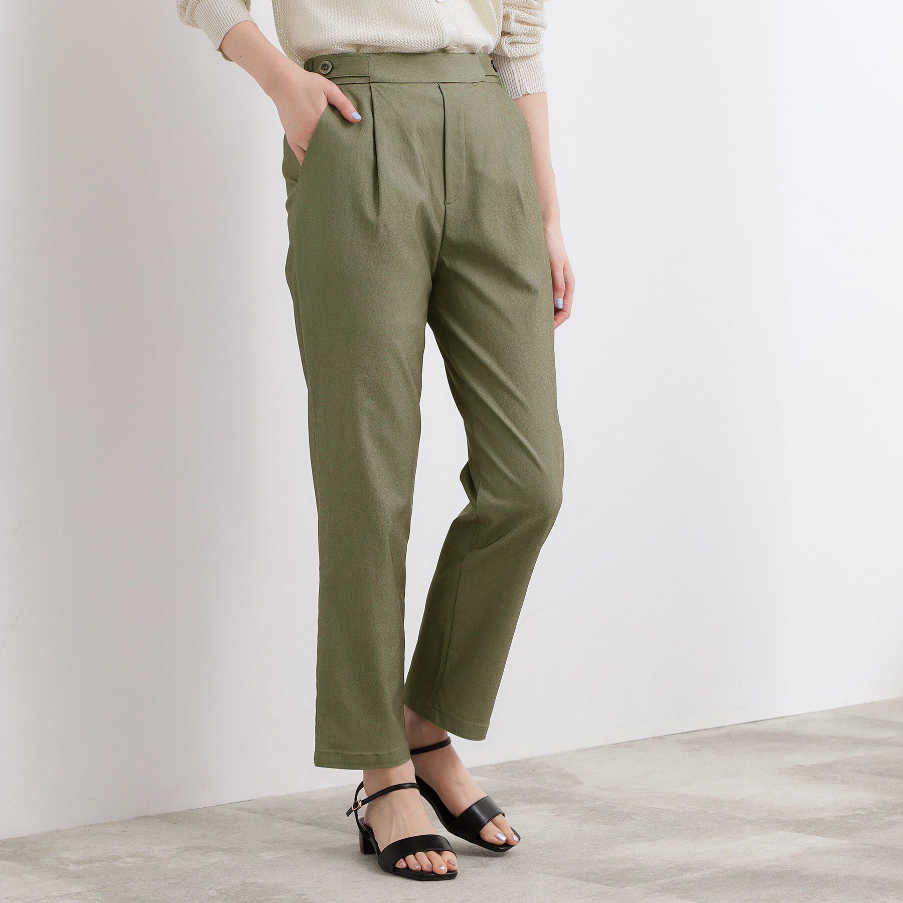 grove「【シリーズ累計13万枚/ひんやり・UV】すっきり見えが叶うサマーハイパーストレッチ テーパードパンツ」|その他|